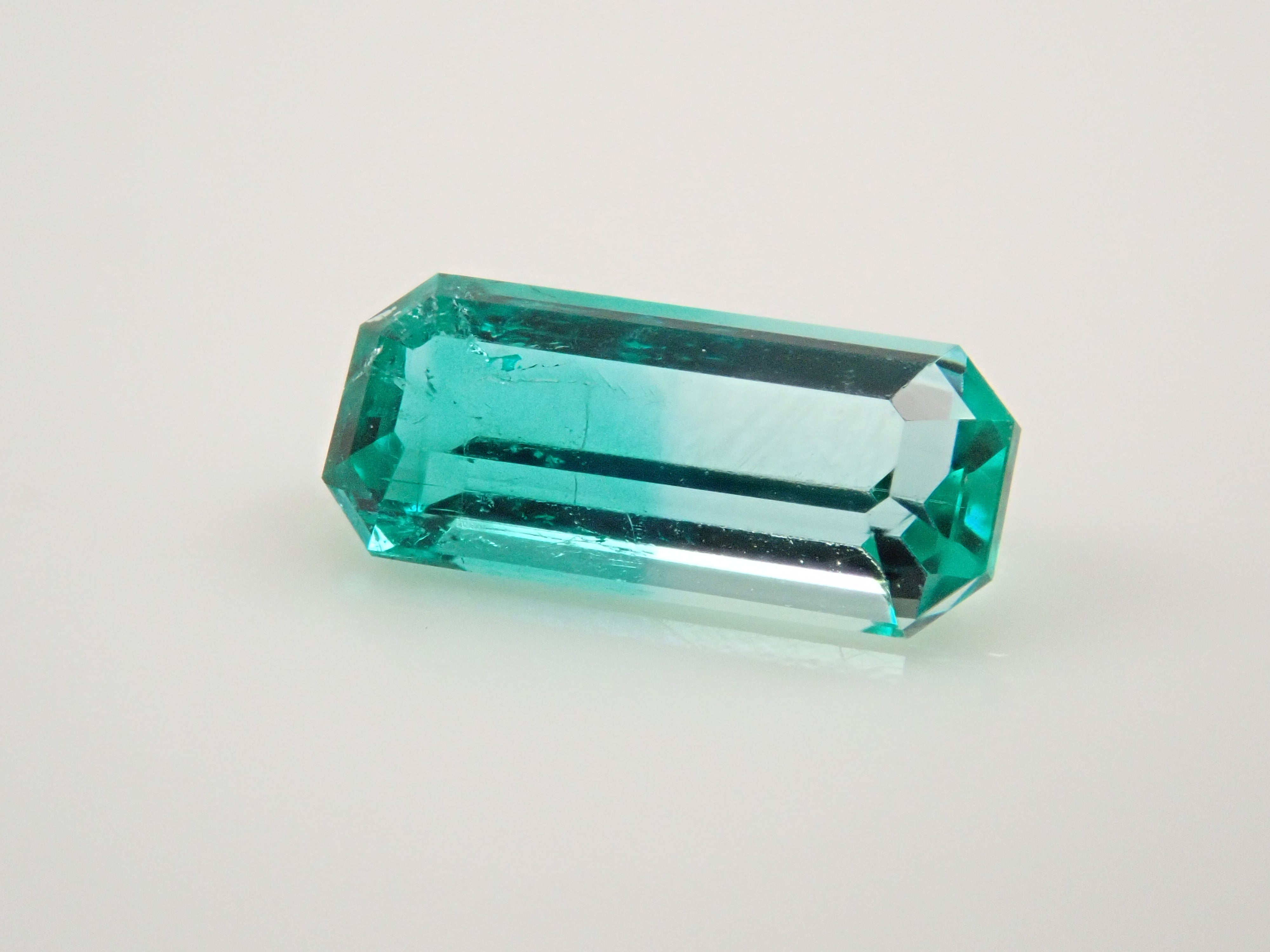 【12558208掲載】コロンビア産エメラルド 0.274ctルース