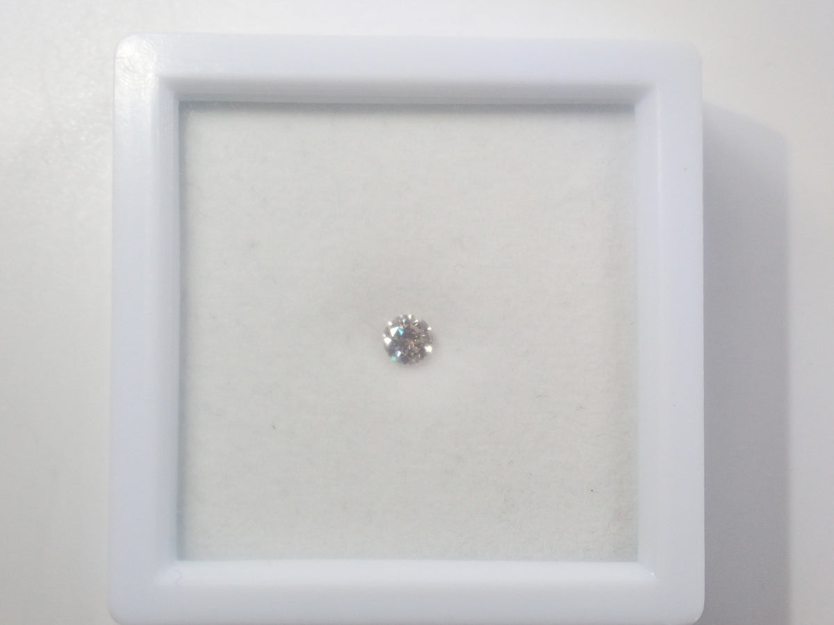 [On sale May 23rd at 10 PM] "Limited 9 Stones - Shinjuku Pop-Up Celebration" All stones with Central Gem Laboratory sorting (3.0-3.5mm, VS-SI clarity) "Multiple purchase discount available"