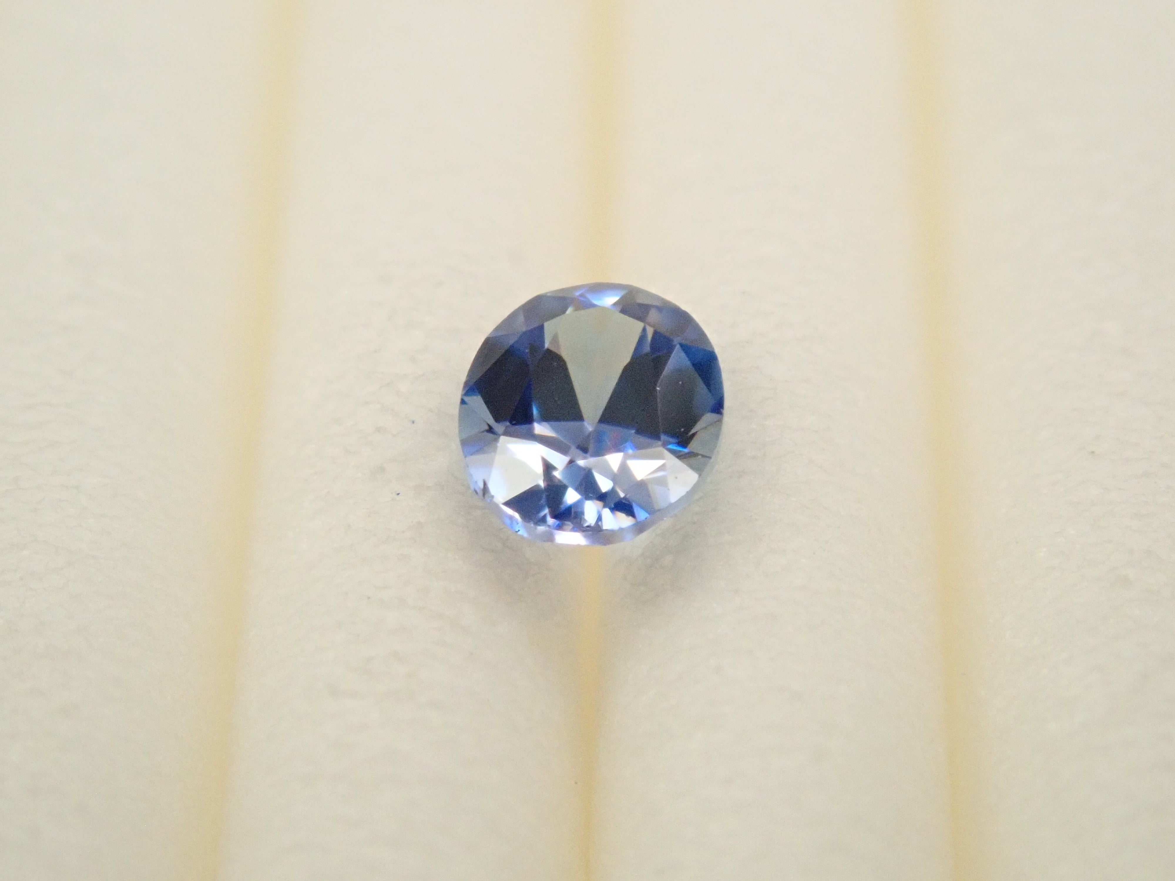 【12558080掲載】ベニトアイト 0.188ctルース