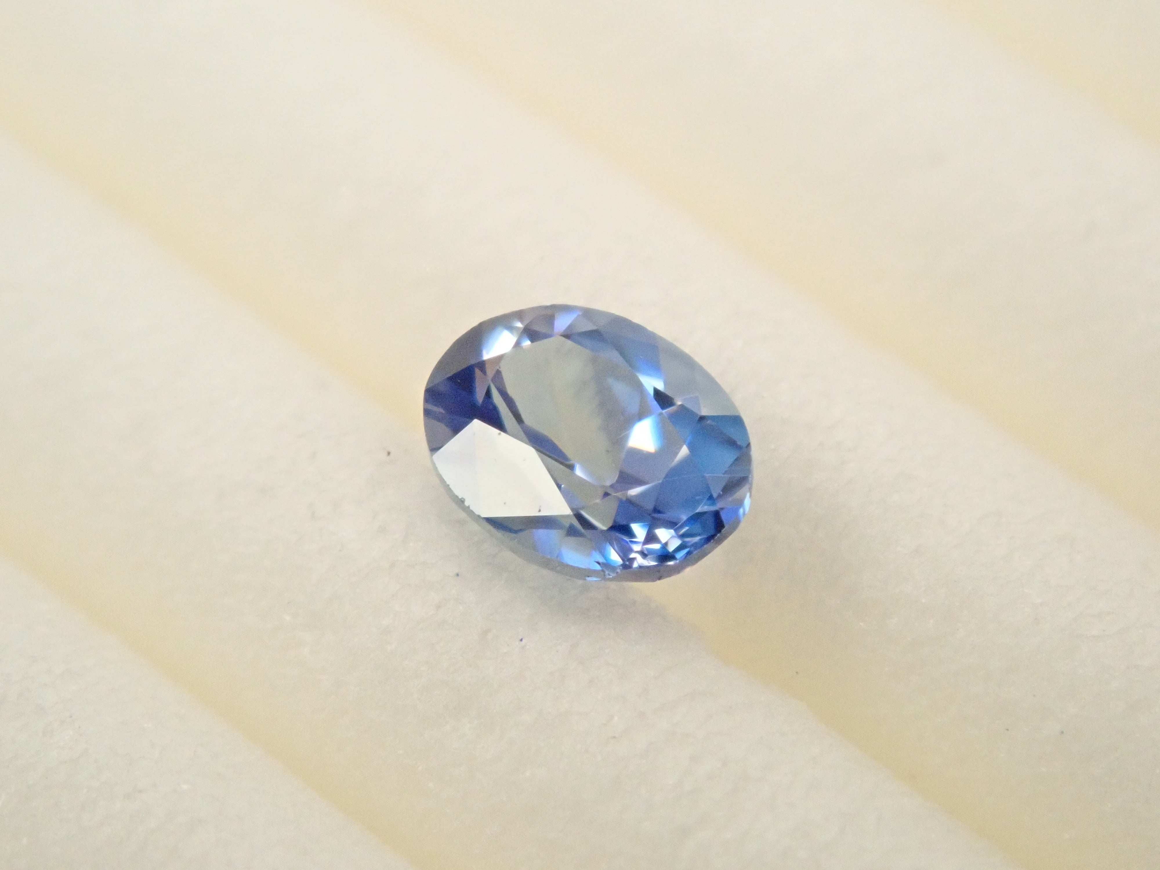 【12558080掲載】ベニトアイト 0.188ctルース