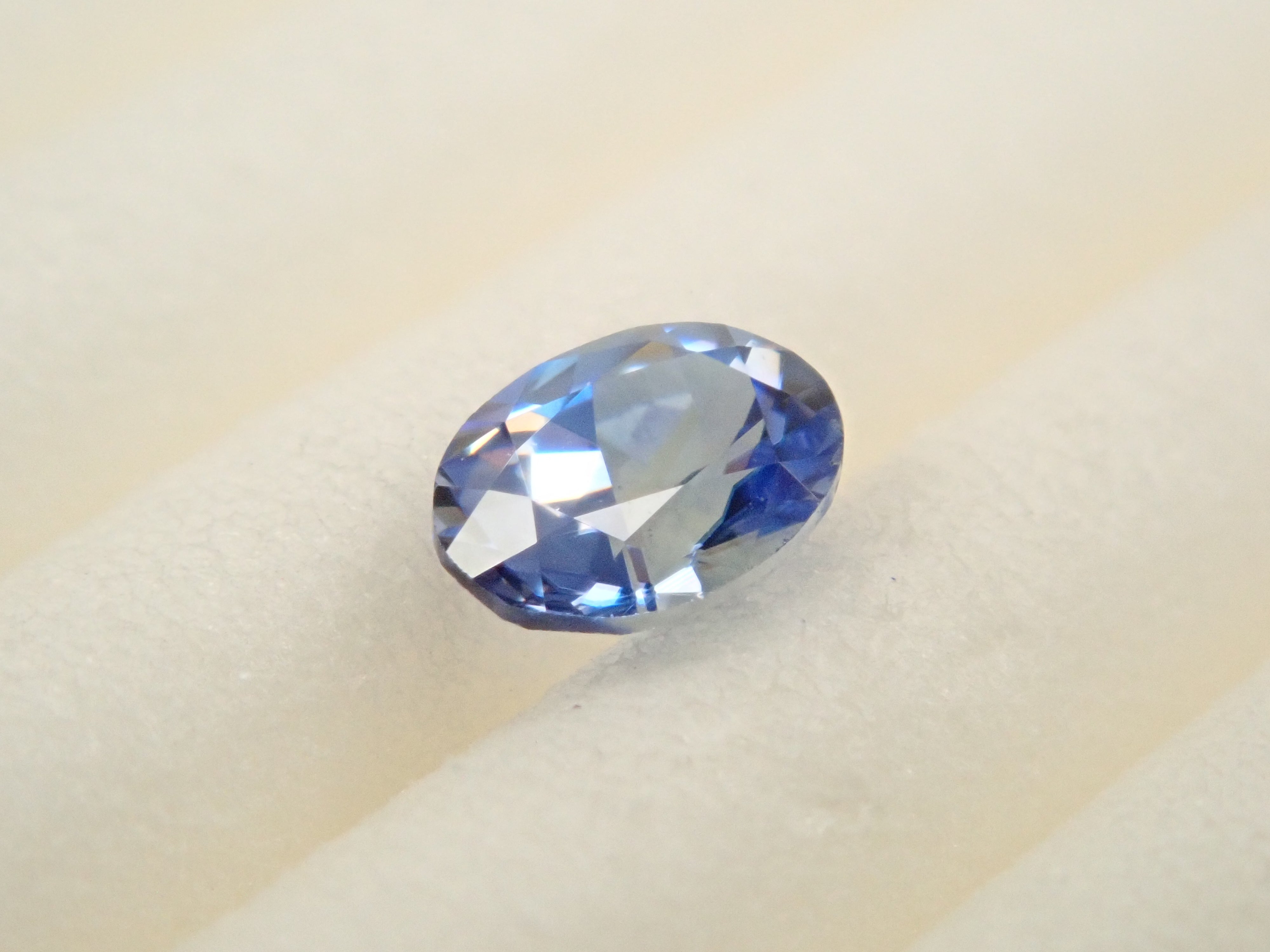 【12558080掲載】ベニトアイト 0.188ctルース