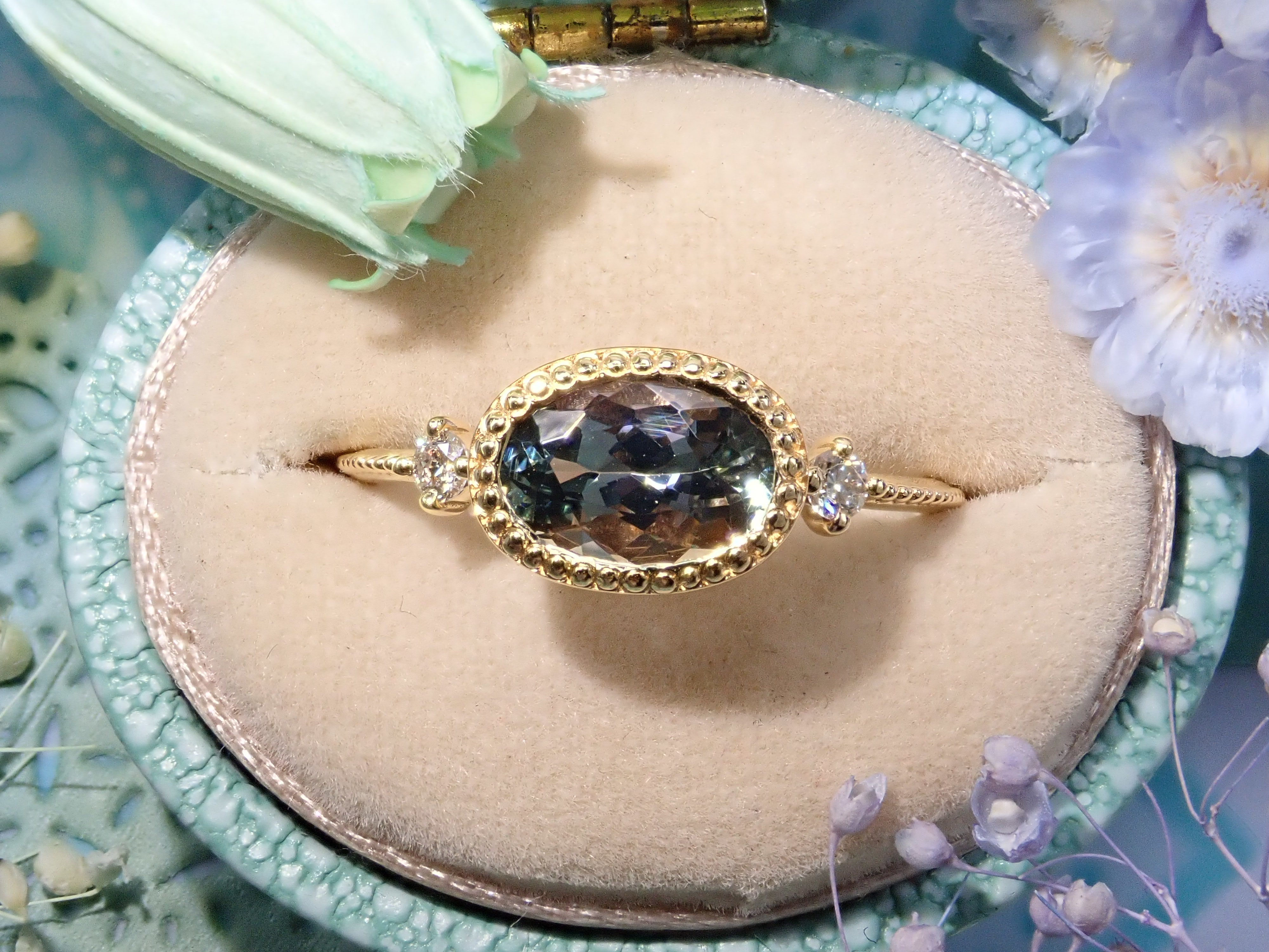 Madeleine "Semi-custom ring setting"