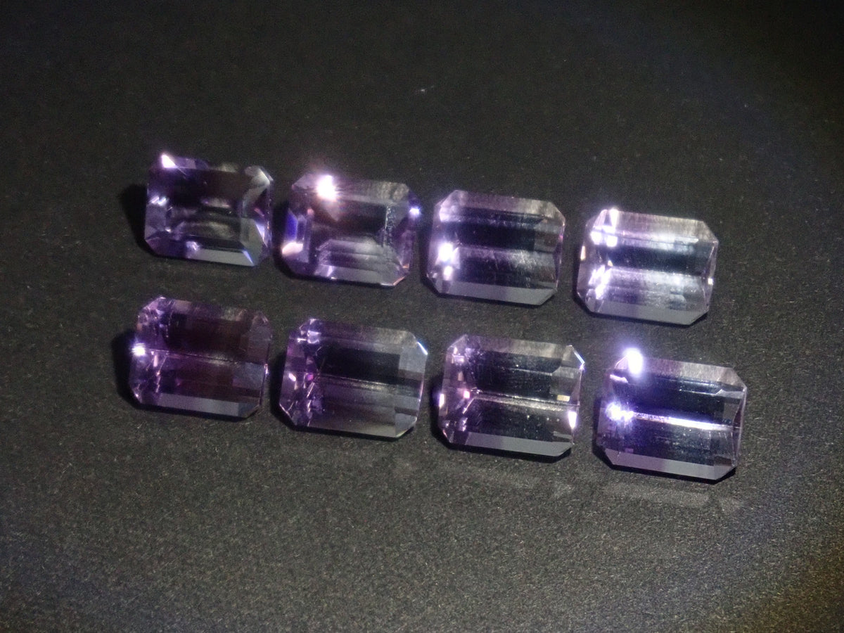 【10/2 22時販売】《限定8石》ブラジル産バイカラーアメジストガチャ1石ルース（約9×7mm）《複数購入割引有》