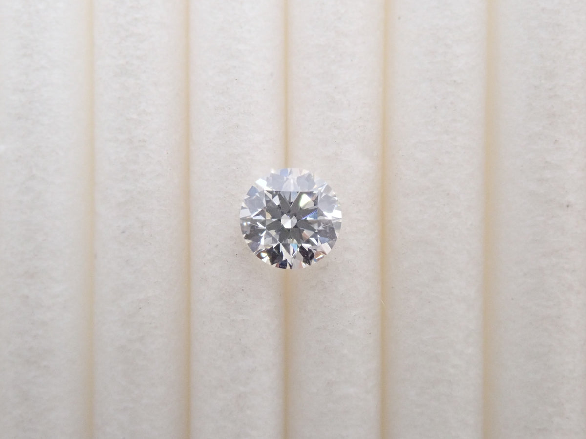 【10/3(土)AM10時〆：抽選販売①_02】ダイヤモンド（H&C） 4.3mm/0.318ctルース(H, SI-1, 3Excellent H&C) 中宝鑑＆サリネ・ライトレポート