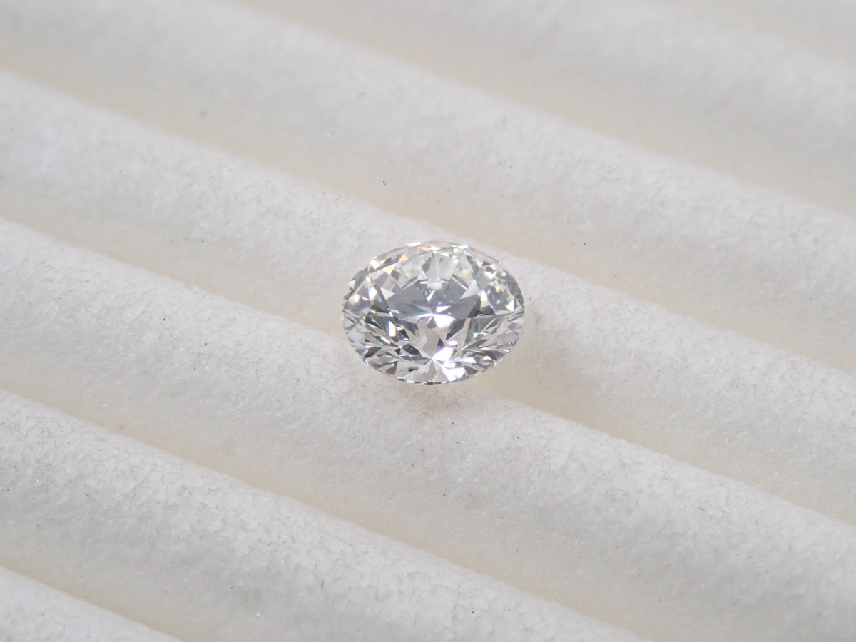 【10/3(土)AM10時〆：抽選販売①_02】ダイヤモンド（H&C） 4.3mm/0.318ctルース(H, SI-1, 3Excellent H&C) 中宝鑑＆サリネ・ライトレポート