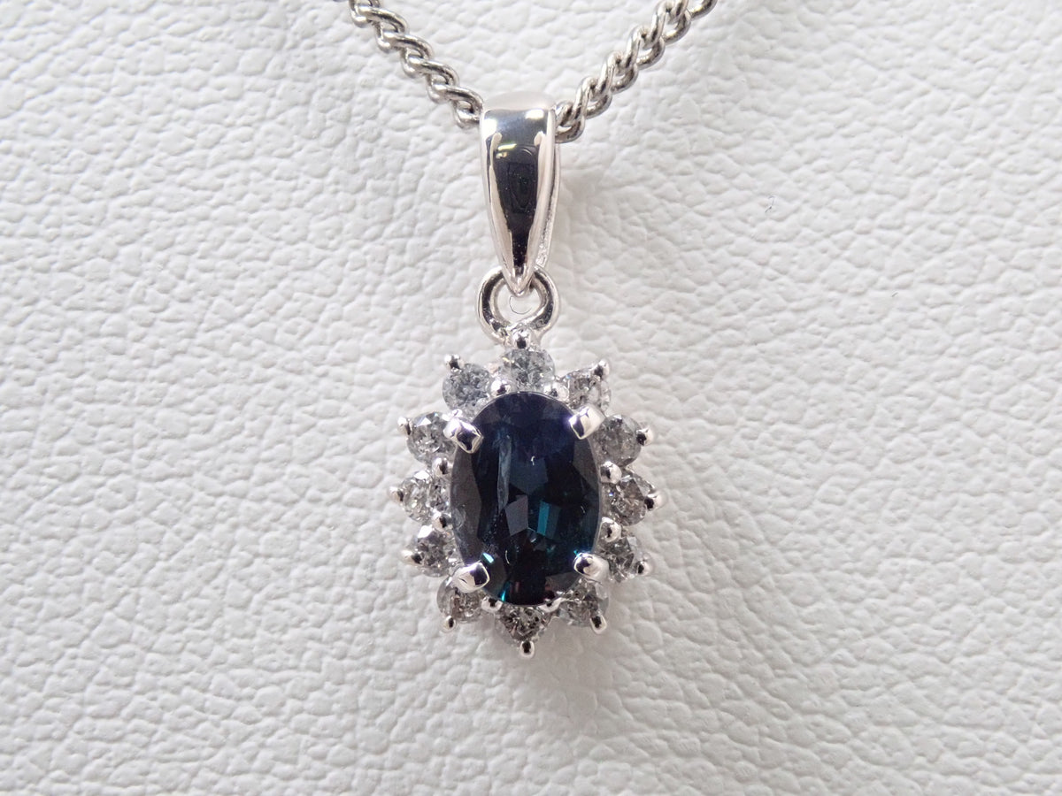 【9/28 22點開賣】【Colorfly】K18WG 巴西產亞歷山大變色石 0.3ct 鑽石 0.15ct 墜飾（項鍊墜飾）GIA