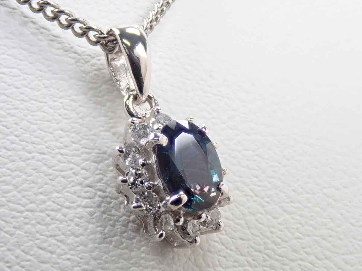 【9/28 22點開賣】【Colorfly】K18WG 巴西產亞歷山大變色石 0.3ct 鑽石 0.15ct 墜飾（項鍊墜飾）GIA