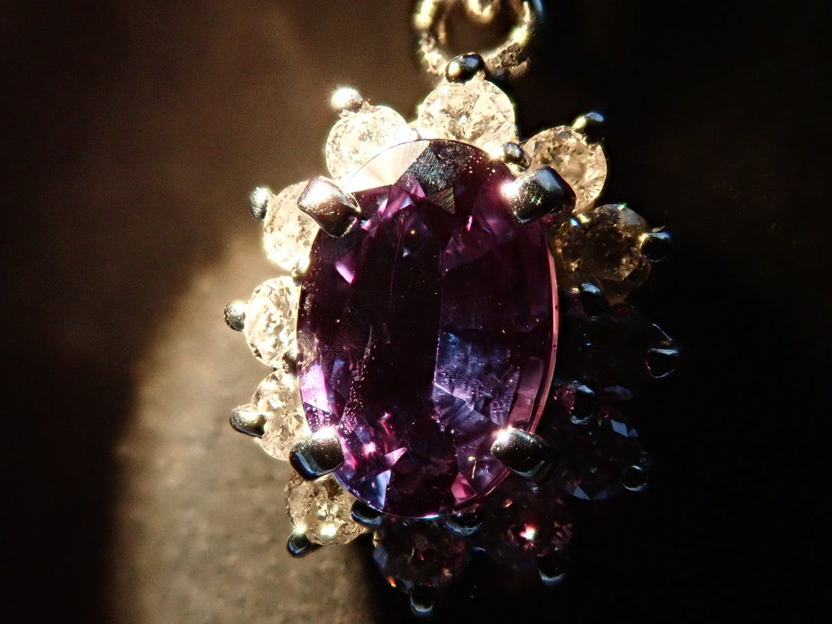 【9/28 22點開賣】【Colorfly】K18WG 巴西產亞歷山大變色石 0.3ct 鑽石 0.15ct 墜飾（項鍊墜飾）GIA
