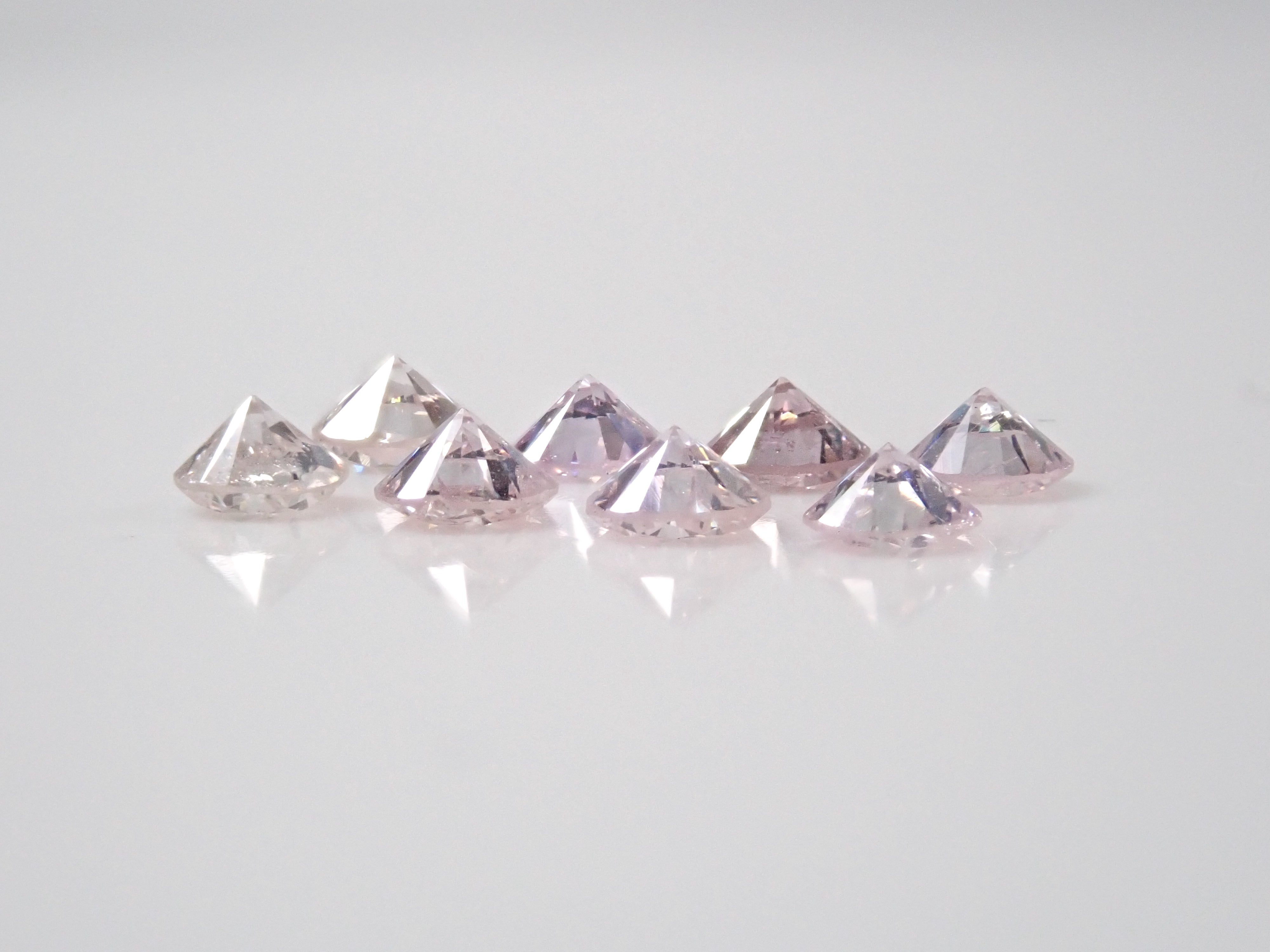 [With translation] Pink diamond (0.12ctUP, 3.0mm-3.5mm, round cut) 1 stone loose