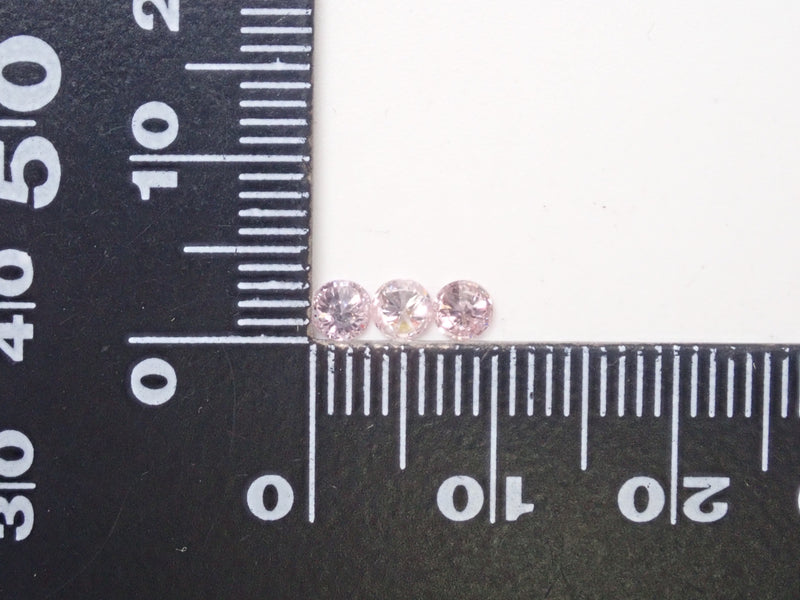 [有翻譯] 粉紅鑽石（0.12ctUP，3.0mm-3.5mm，圓形切割）1 顆裸鑽