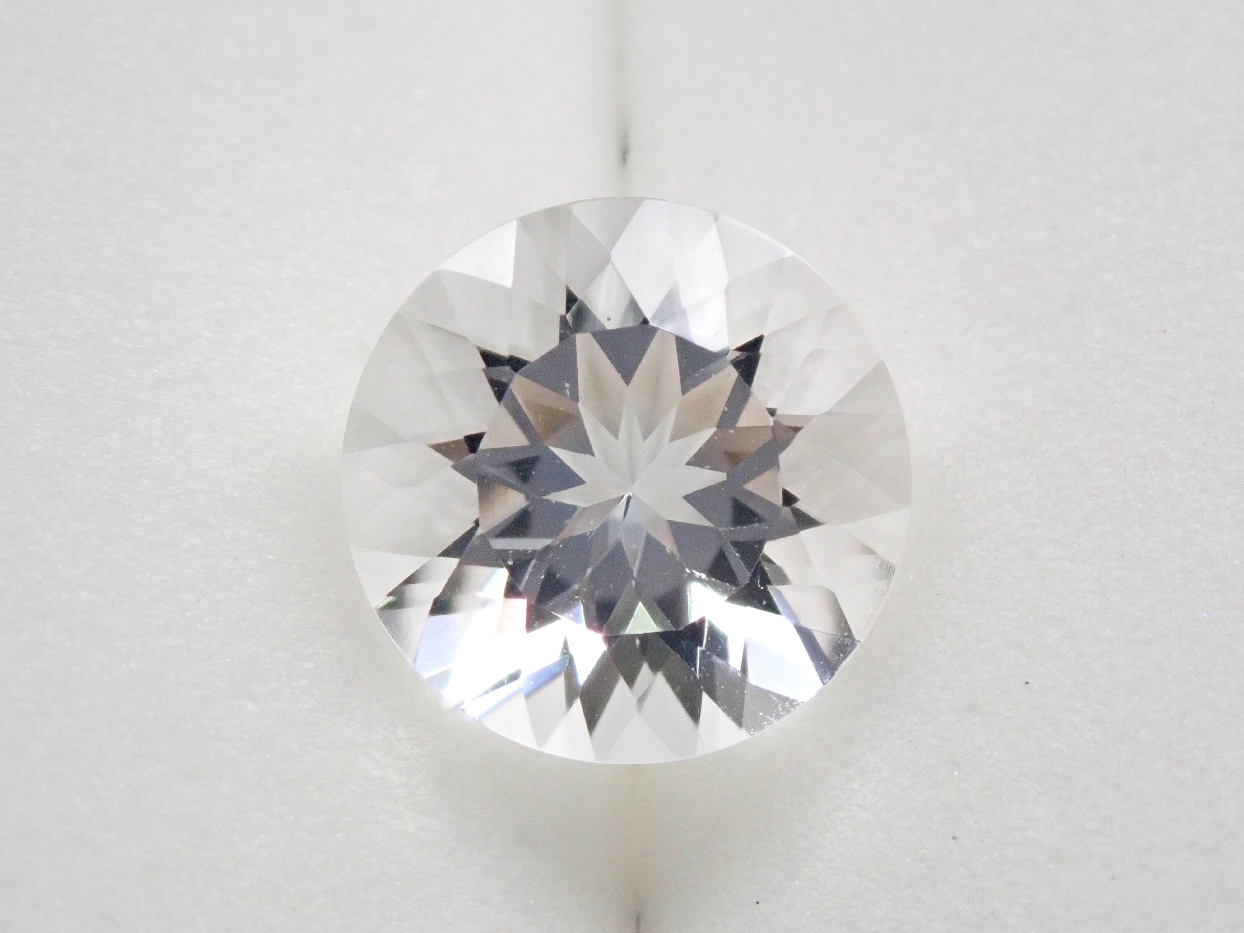 Petalite 2.858ct loose