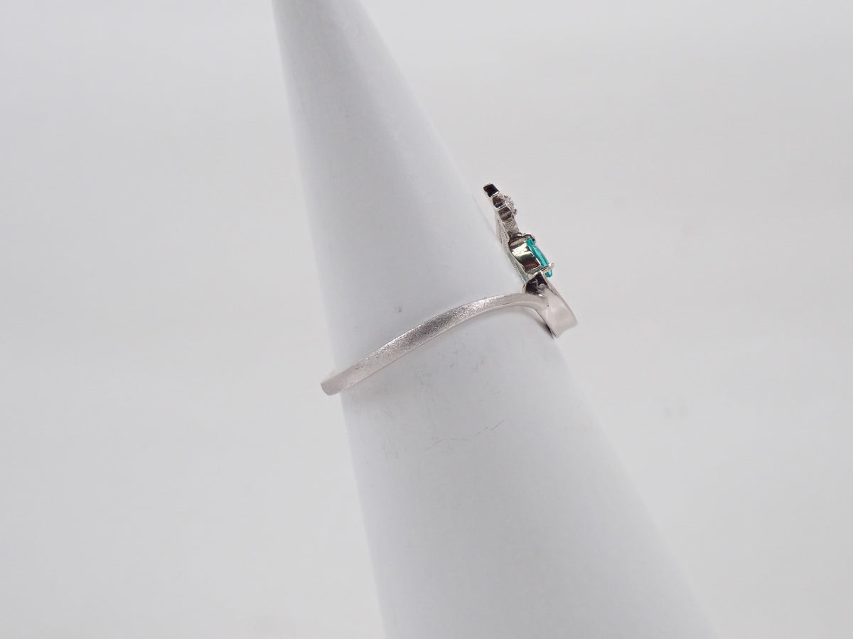 [Item No. 22602823] Pt950 Brazilian Paraiba Tourmaline 0.056ct and Diamond 0.056ct Ring with Sorting Report