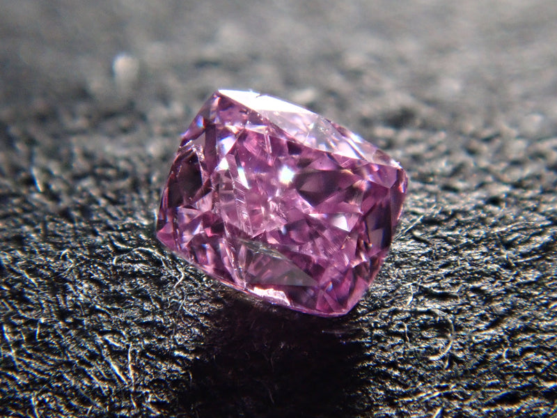 0.057ct Fancy Intense Purple Pink I-1-