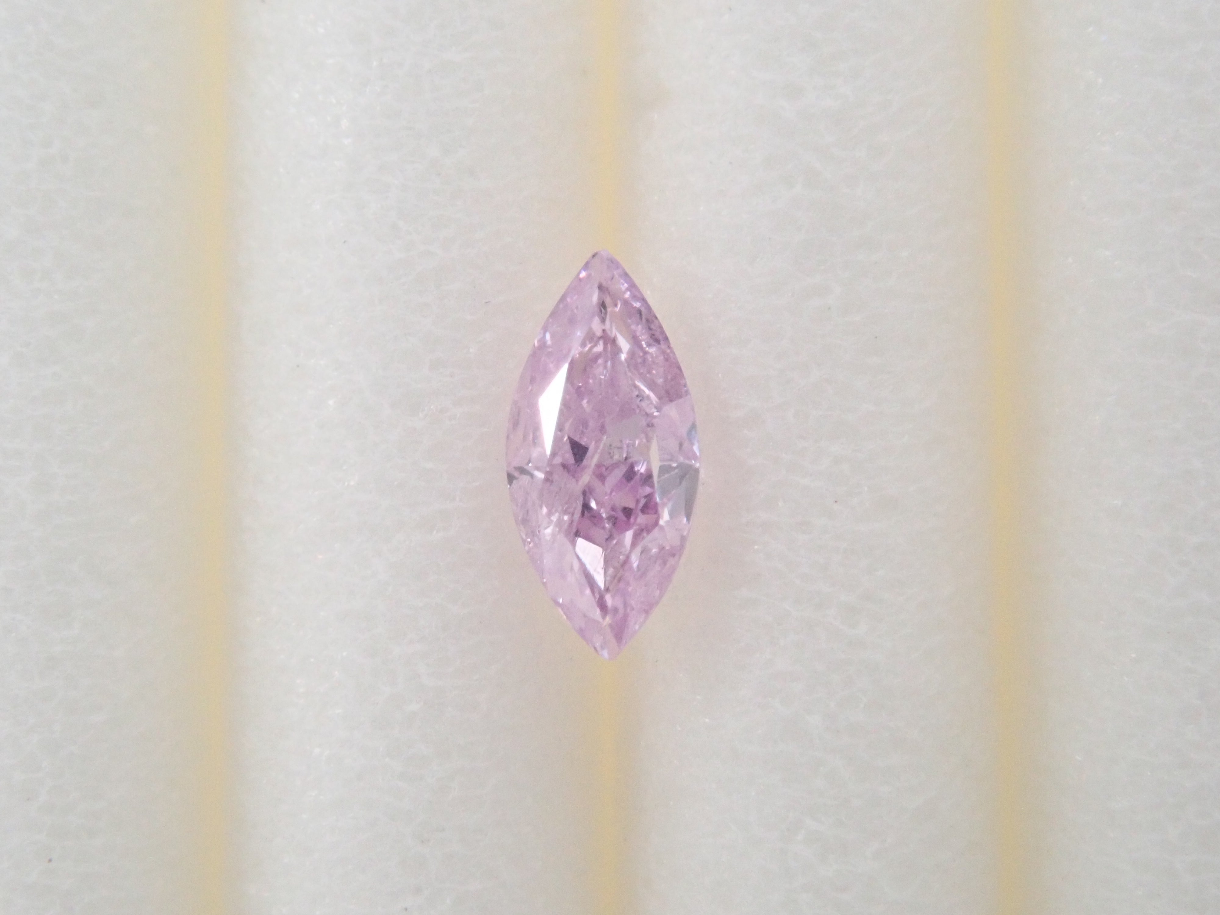 【32501527掲載】ピンクダイヤモンド 0.070ctルース(FANCY INTENSE PINKISH PURPLE, I-1)