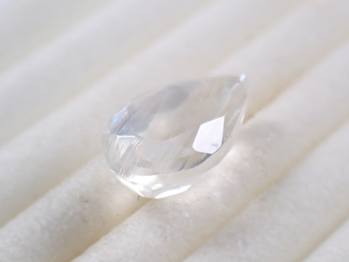 Malawi Moonstone (Malawi moonstone) 1.886ct loose stone