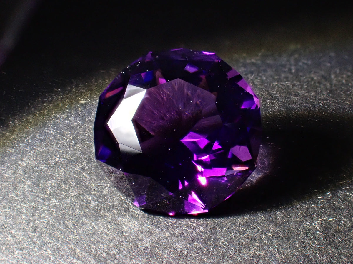 [Item 12564466] Color Shift Amethyst 1.607ct Loose Stone