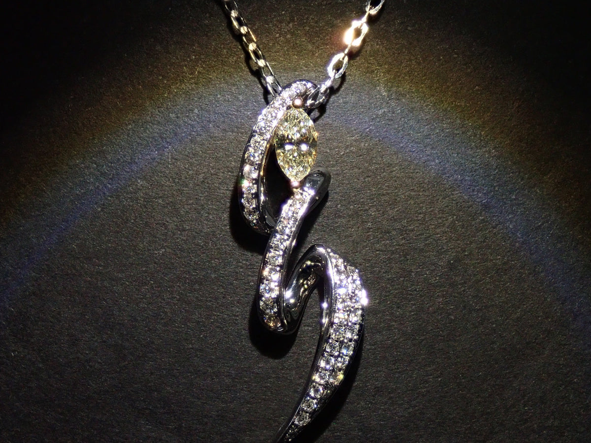 【22602806刊登】【色彩系列】K18/K18WG 鑽石 0.3ct 鑽石 0.26ct 墜飾（項鍊）