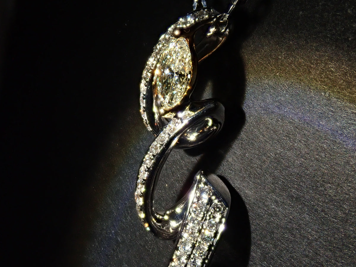 【22602806刊登】【色彩系列】K18/K18WG 鑽石 0.3ct 鑽石 0.26ct 墜飾（項鍊）