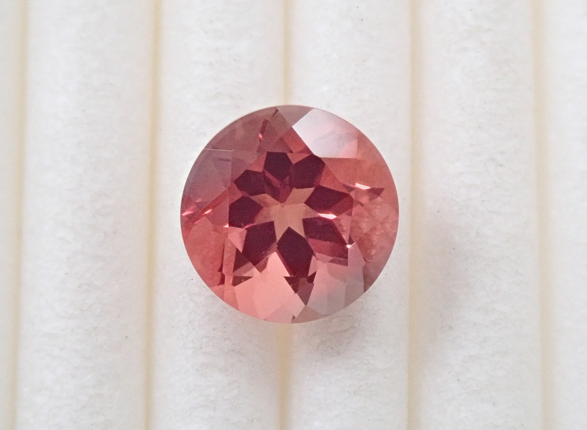 【12564380】 Mongolian Andesine 1.236ct Loose Stone