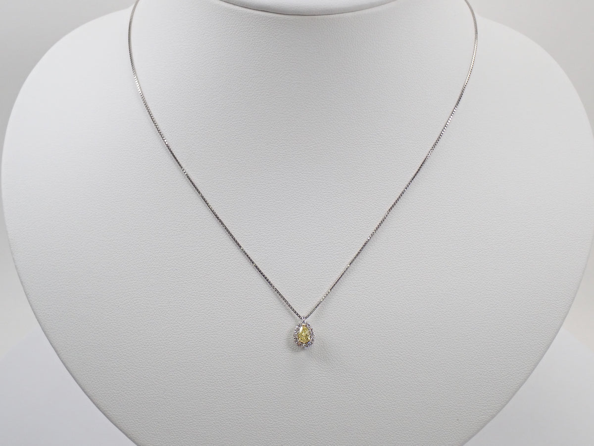 [22602825] Pt950/K18 Yellow Diamond 0.263ct Diamond 0.10ct Pendant (Necklace) with Appraisal Certificate