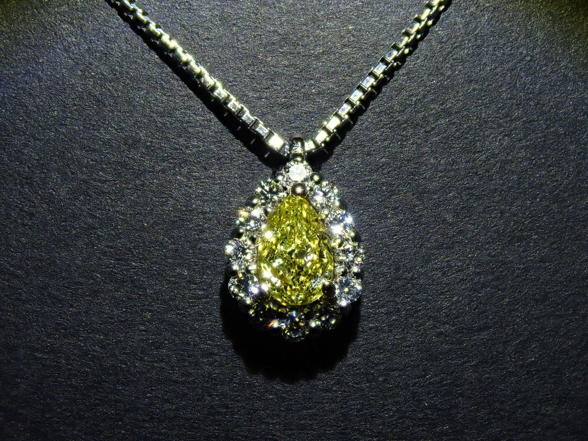 [22602825] Pt950/K18 Yellow Diamond 0.263ct Diamond 0.10ct Pendant (Necklace) with Appraisal Certificate