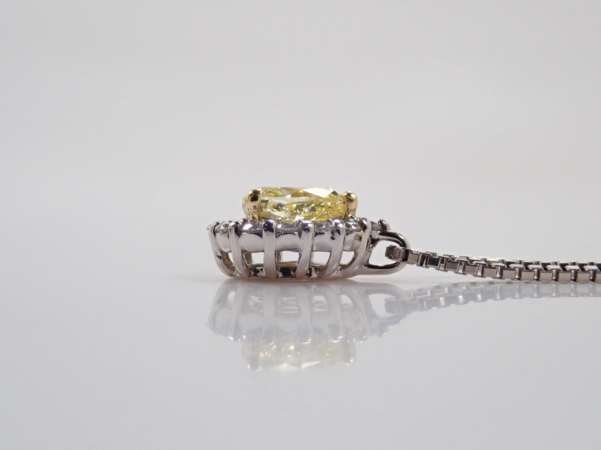 [22602825] Pt950/K18 Yellow Diamond 0.263ct Diamond 0.10ct Pendant (Necklace) with Appraisal Certificate