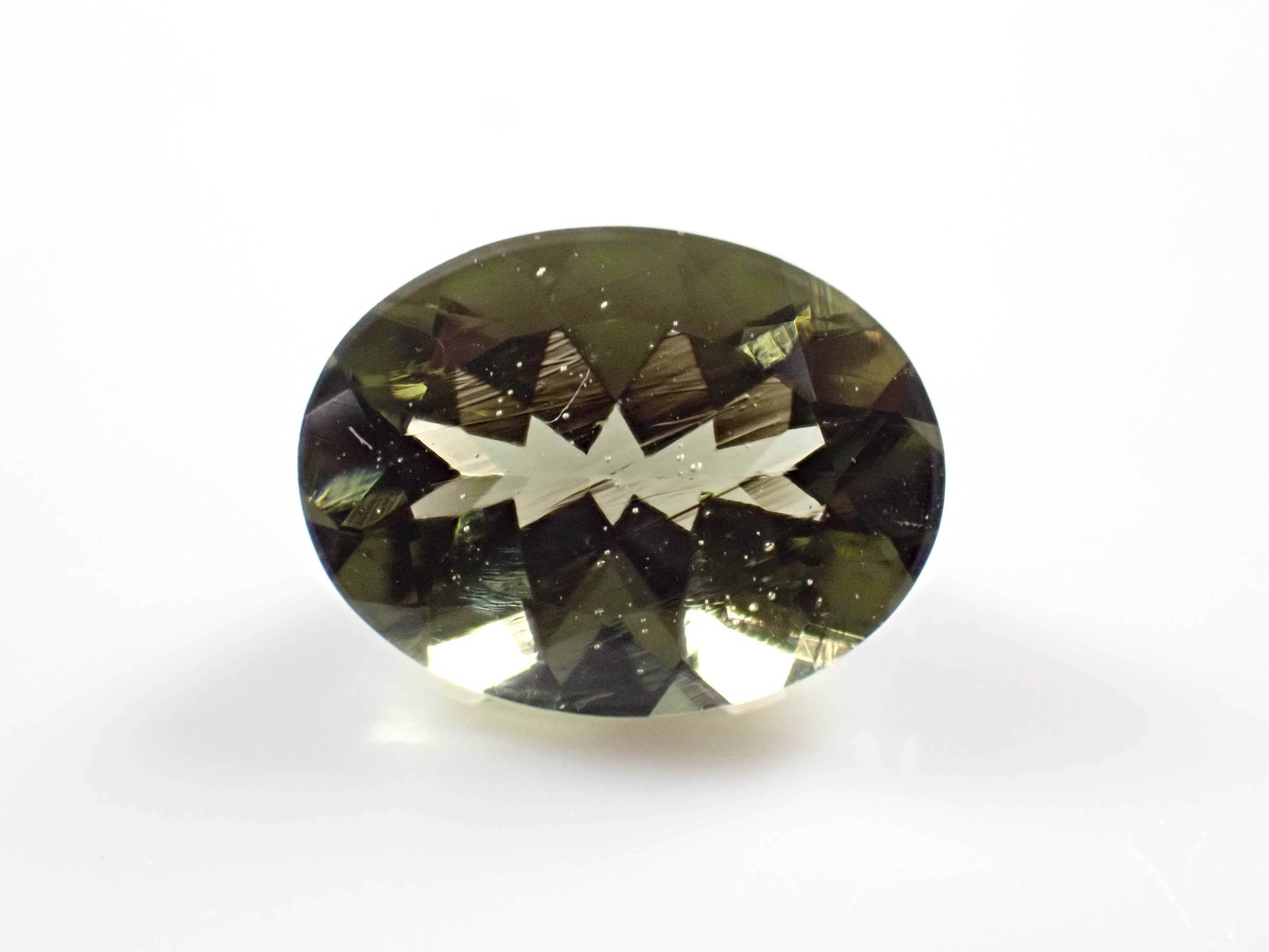 4石限定》旧チェコスロバキア産モルダバイト1石ルース（8×6mm,オーバル