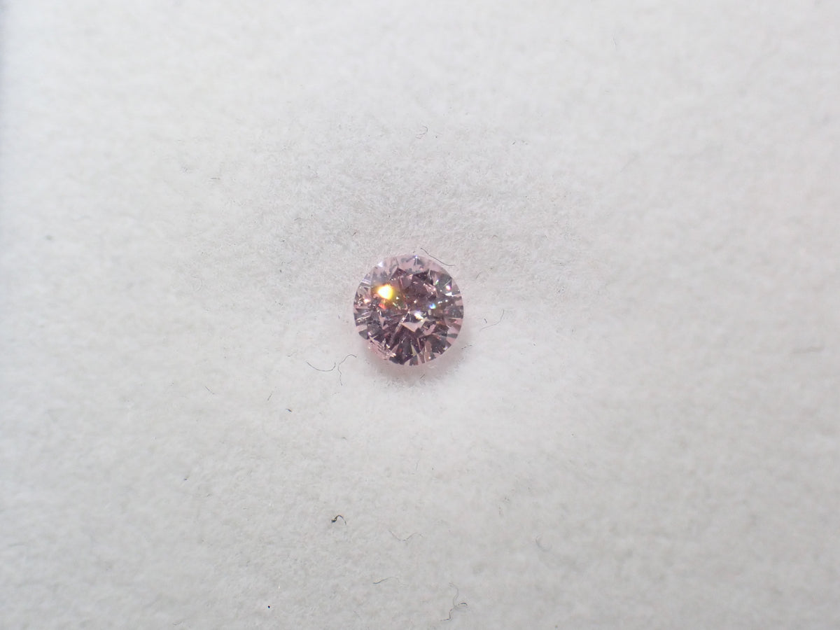【10/3 22時販売】《限定1石》通常110,000円FANCY LIGHT PINK（3.5mm/0.184ct,I-1） ピンクダイヤモンド（ソーティング付）《複数購入割引有》