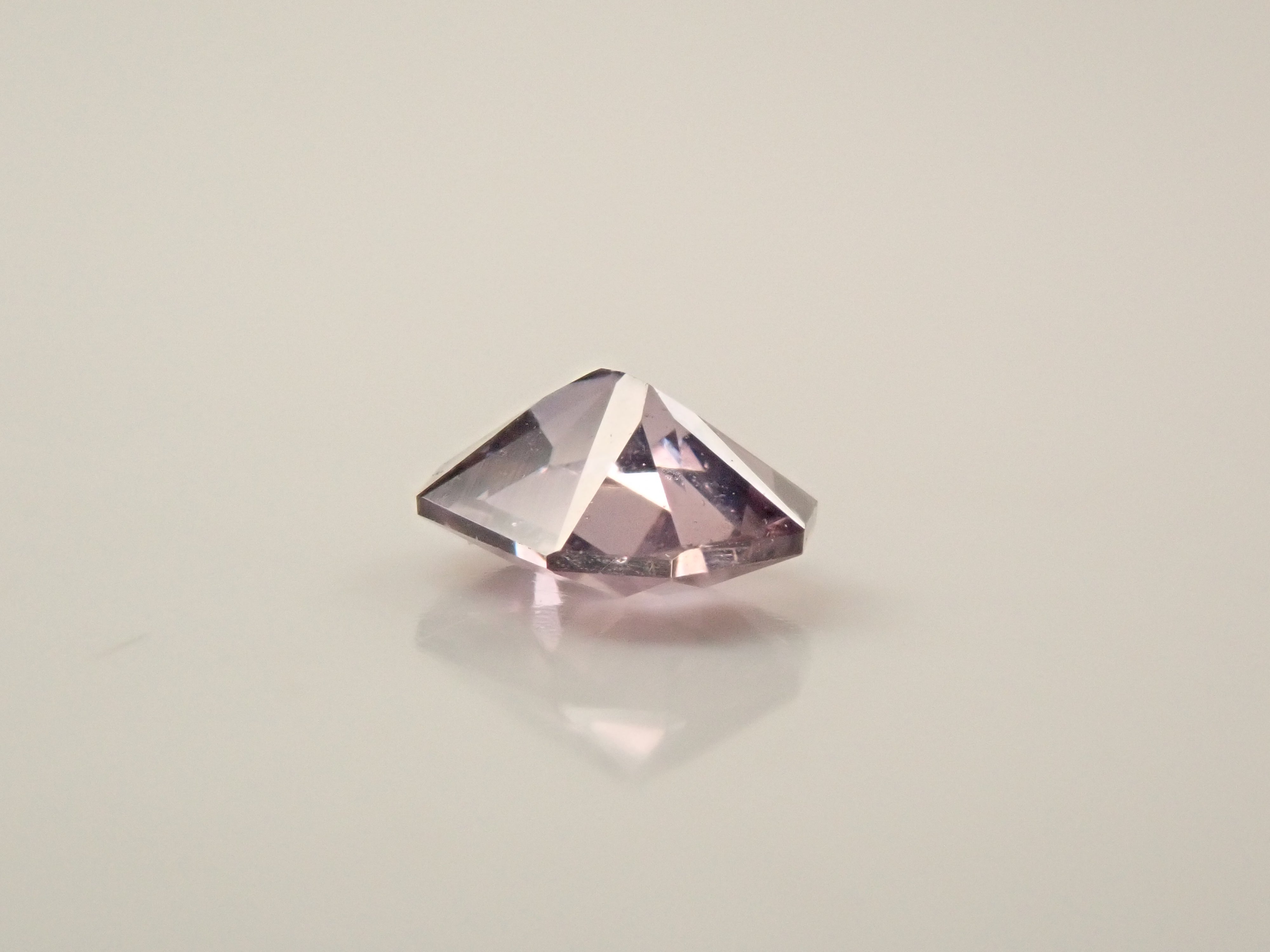 【10/10 22時販売】タンザニア産パープルサファイア 0.355ctルース
