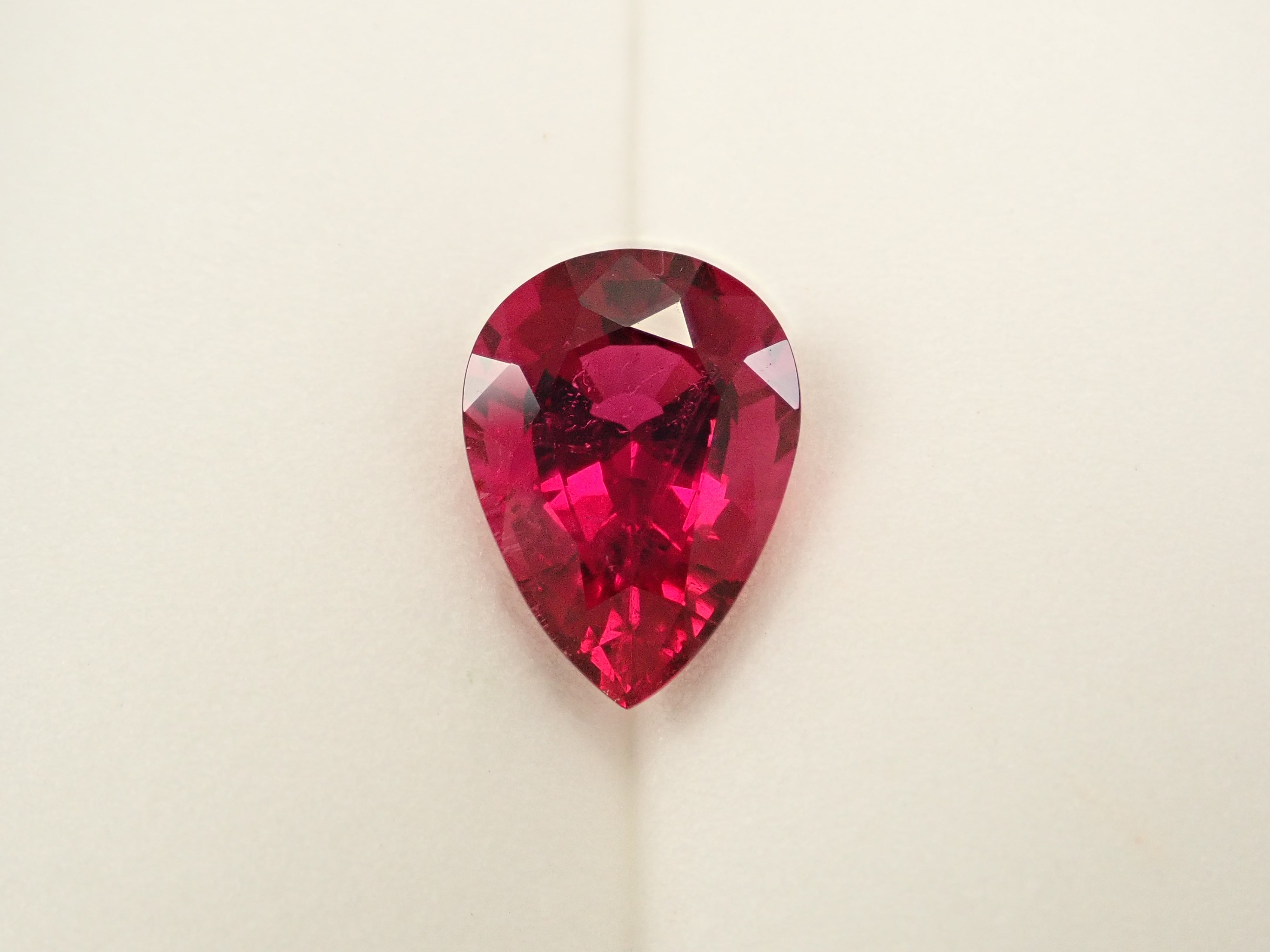 ブラジル産ルベライト 4.078ctルース