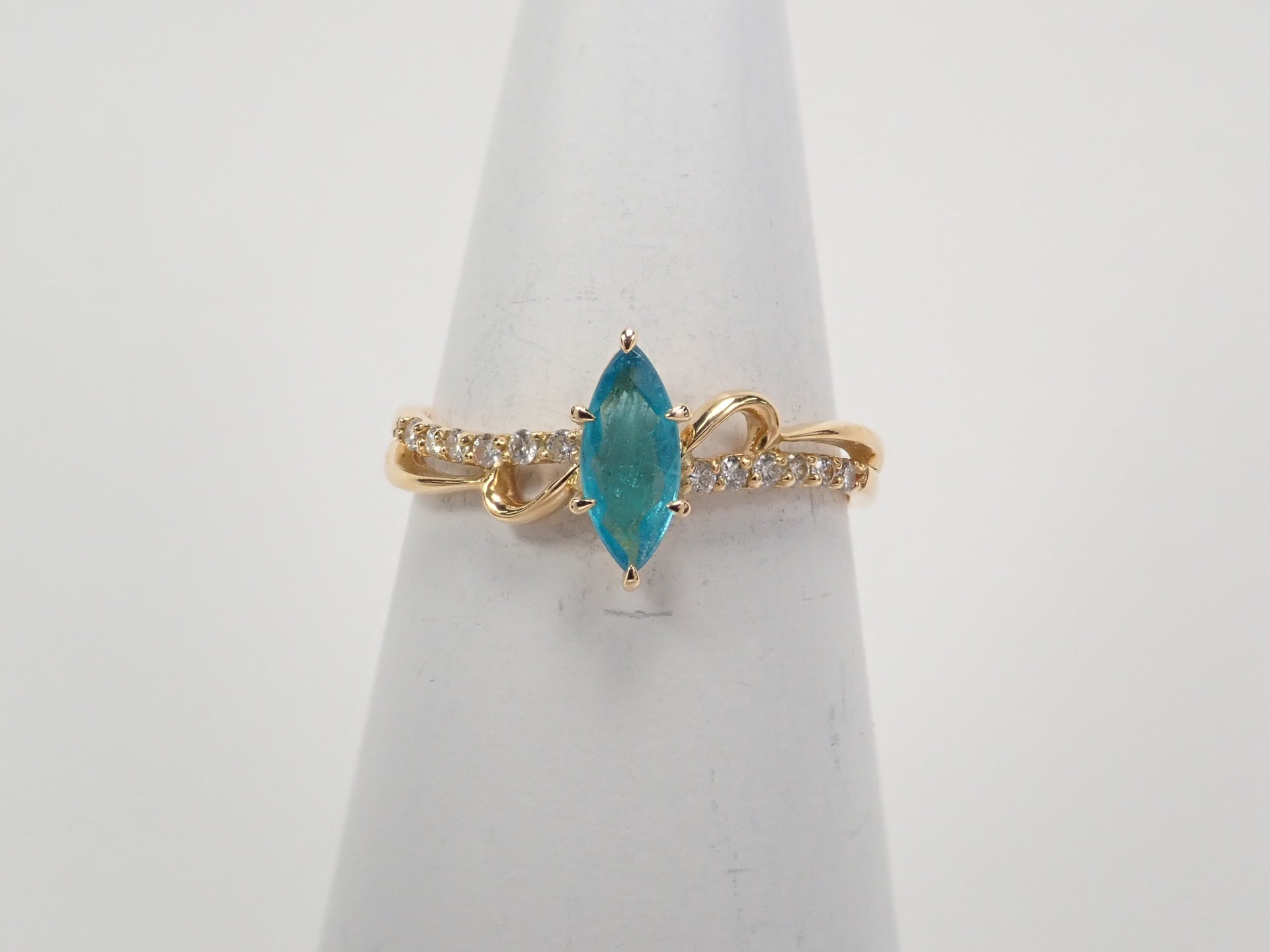 PA042947.jpg?v=1728012593&  