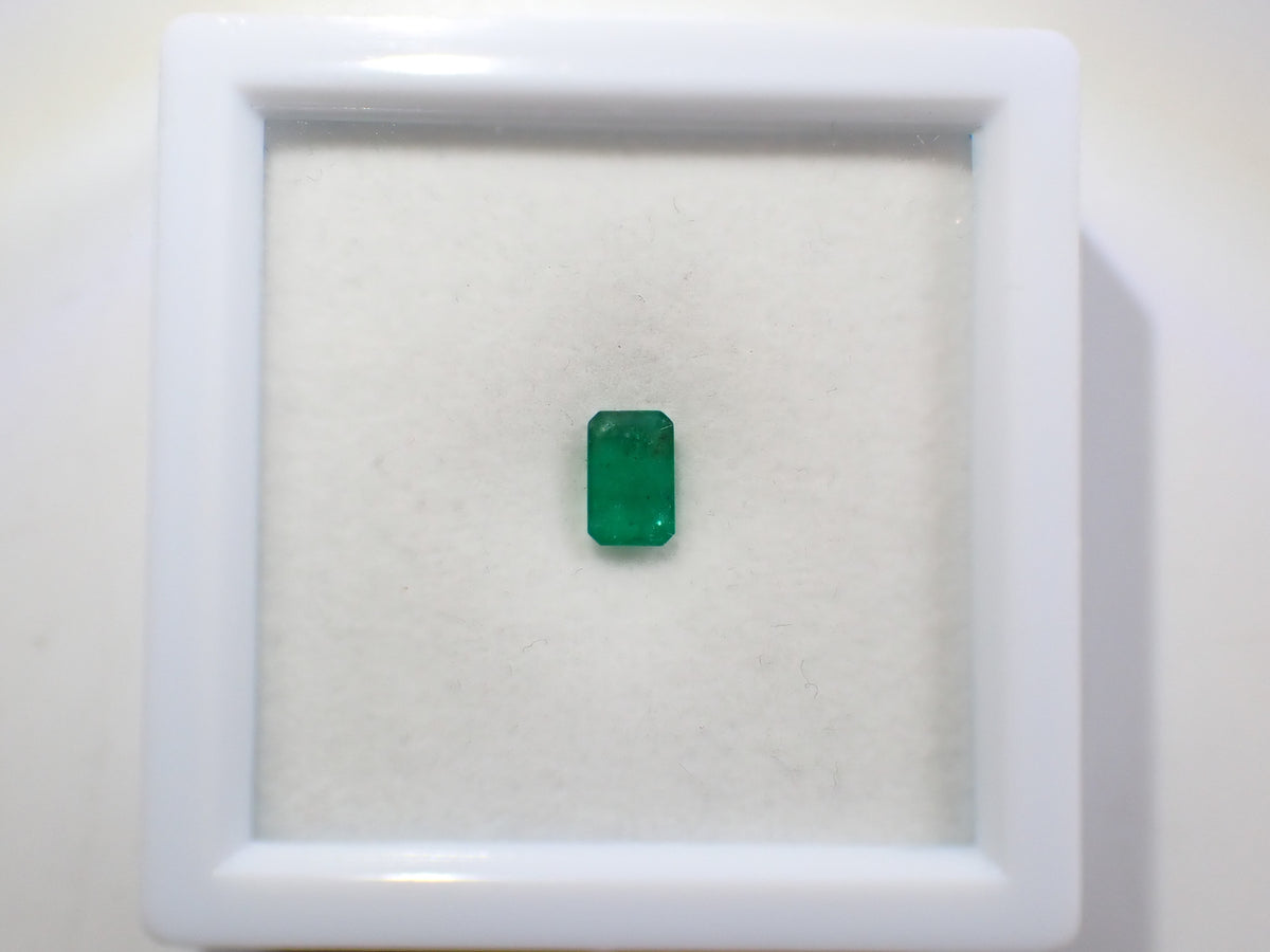 【10/5 22時販売】《数量限定・10月キャンペーン開催記念》レアストーンガチャ💎 全石鑑別書付き0.5ctフォスフォフィライト・0.2ctベニトアイト・アレキサンドライトなど8種類《複数購入割引有》