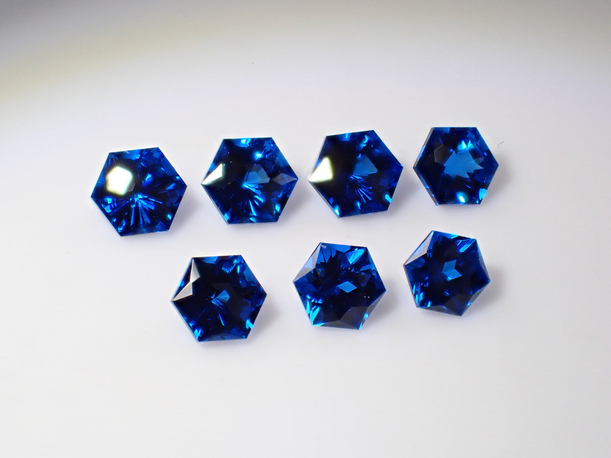 【11/1 22時販売】《限定7石》合成コバルトスピネル（サンジェ氏、ヘキサゴナルカット3mm）《複数購入割引有》