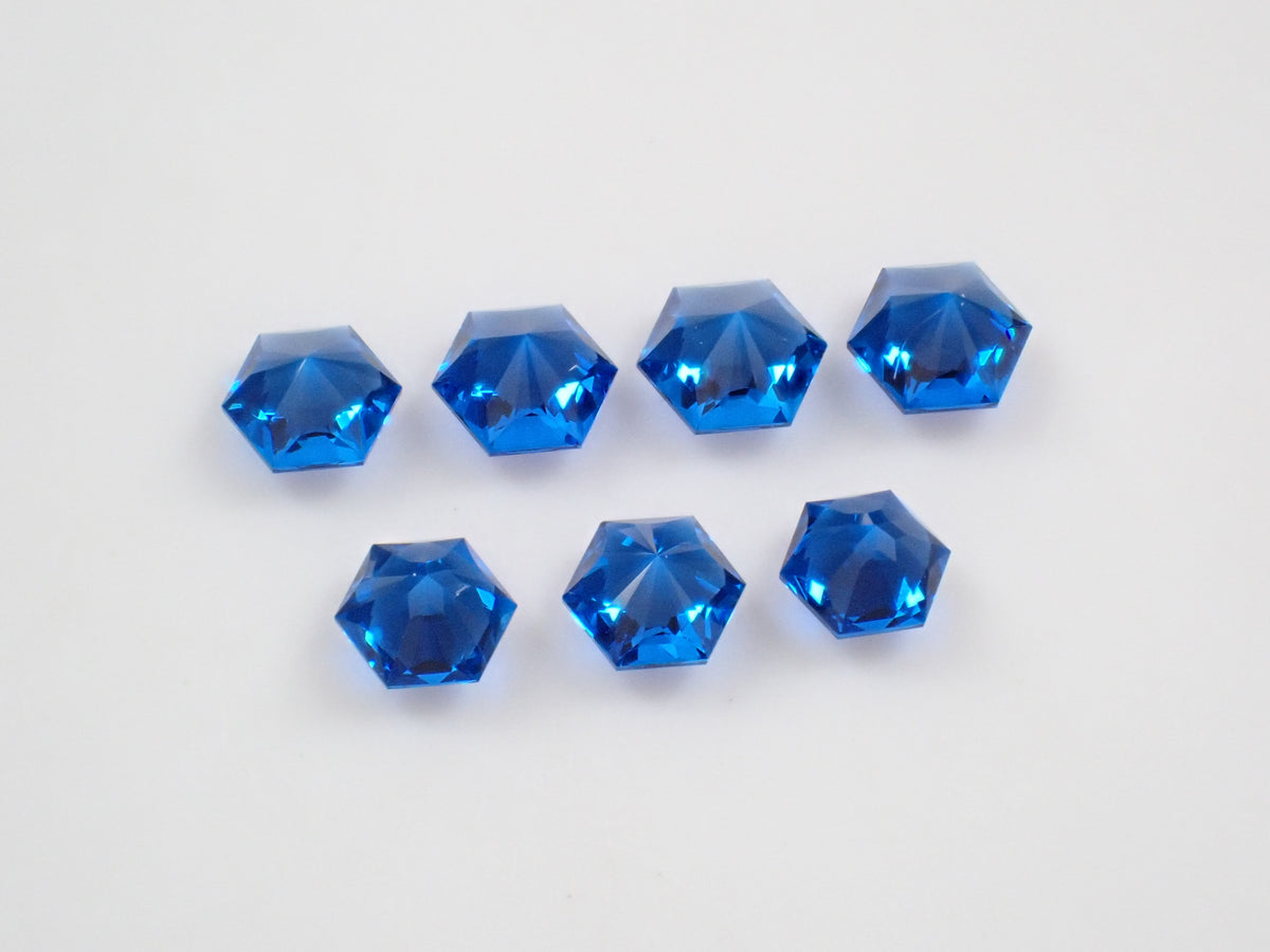 【11/1 22時販売】《限定7石》合成コバルトスピネル（サンジェ氏、ヘキサゴナルカット3mm）《複数購入割引有》