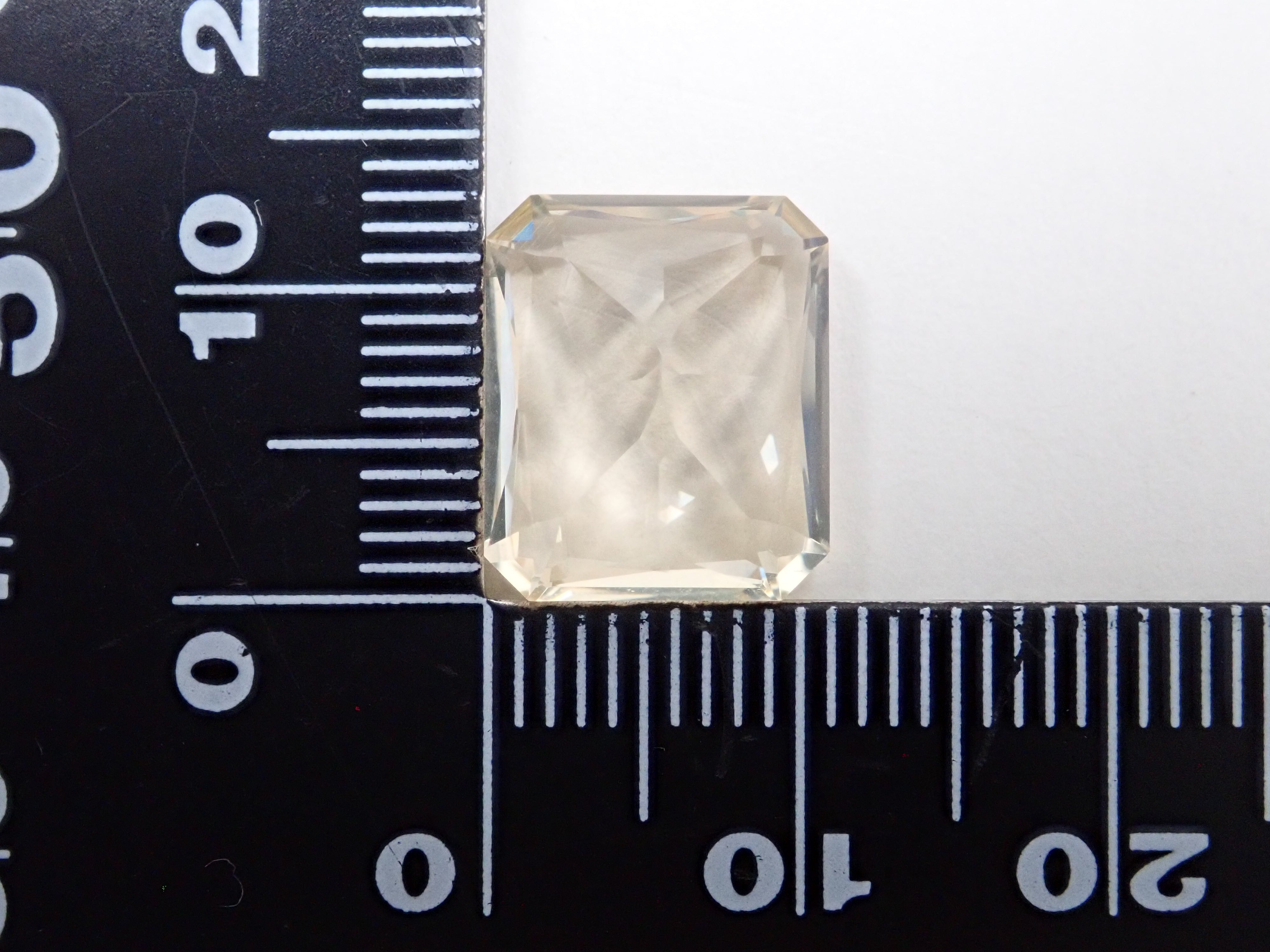 Felspar 7.170ct loose from Sri Lanka 