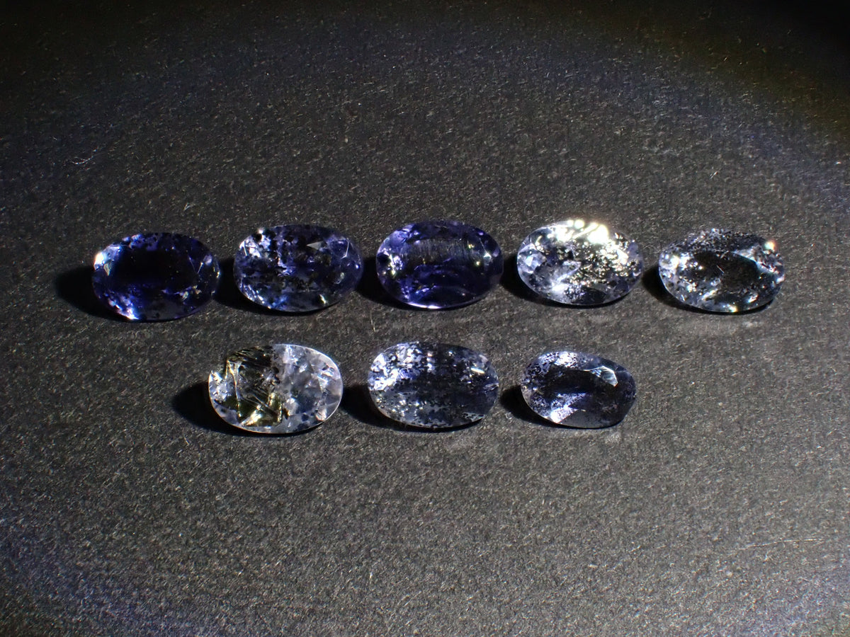 [Available 11/1 at 10 PM] 《8 stones limited》 Indian Iolite Sunstone loose stone (avg. 0.4ct, oval cut) 《Multiple purchase discount available》