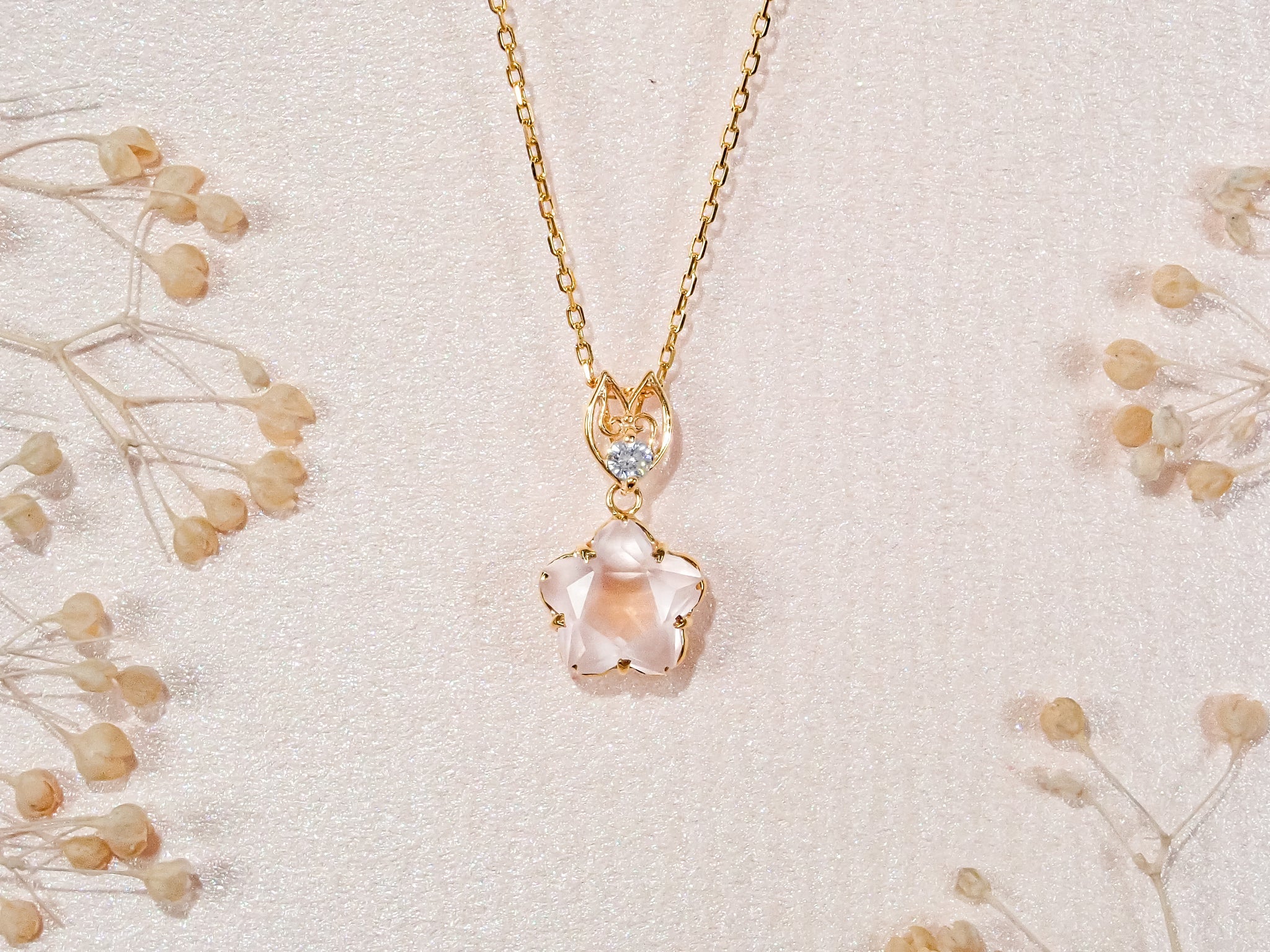 [Sakura Shape Jewelry] Necklace (Vatican)