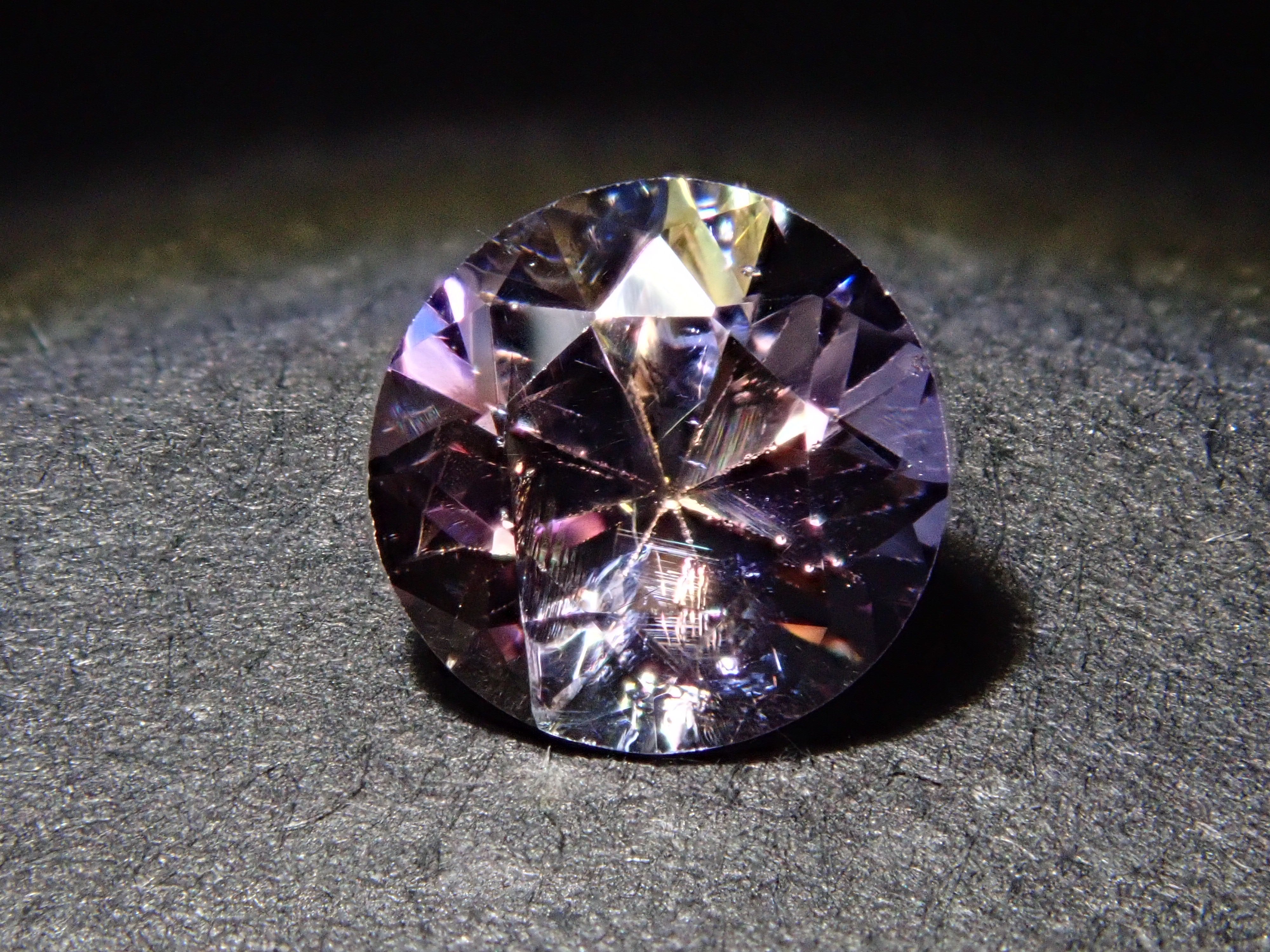 Bicolor Zoisite 0.703ct Loose Stone
