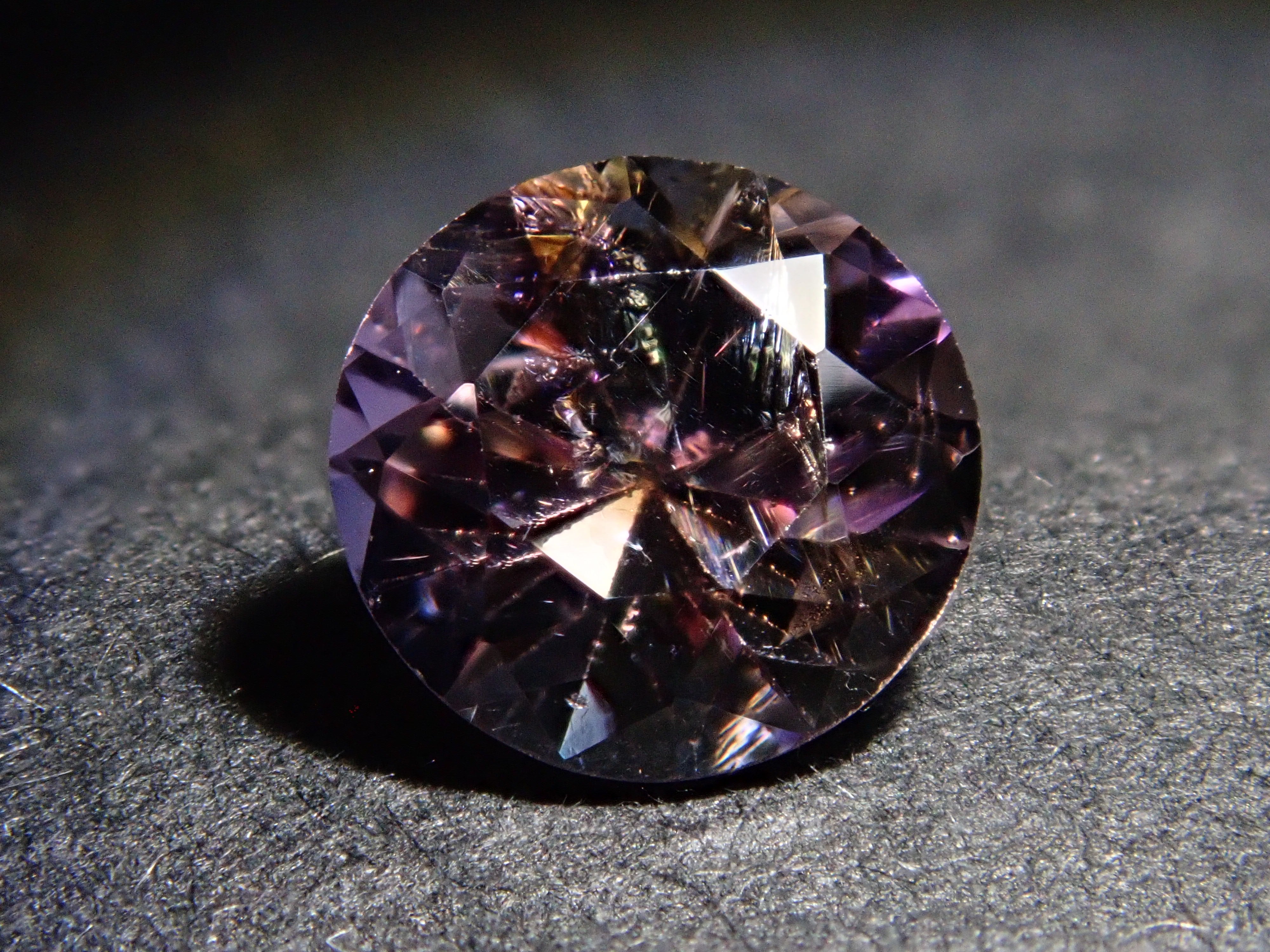 Bicolor Zoisite 0.703ct Loose Stone