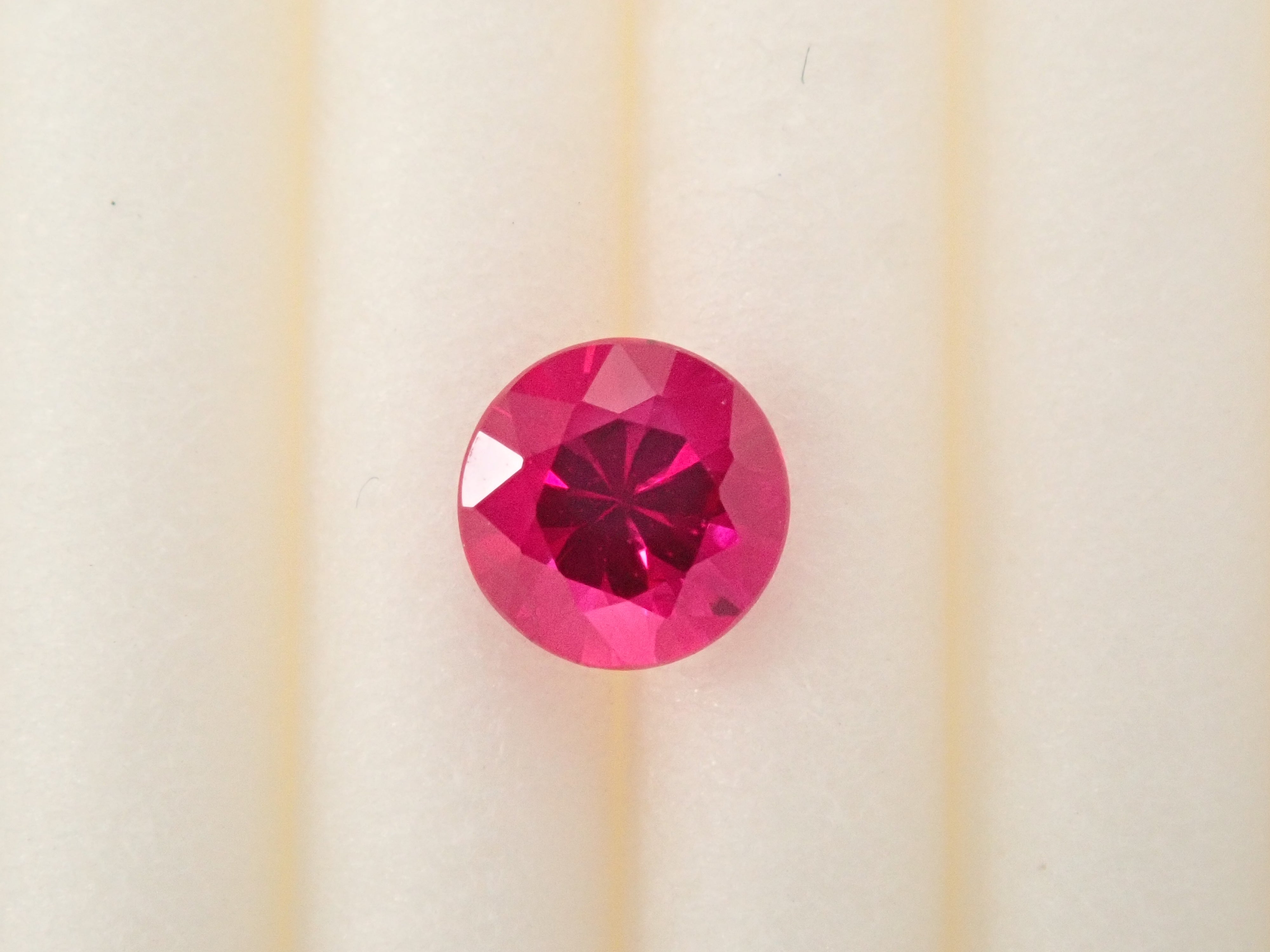 ピジョンブラッドルビー 0.290ctルース