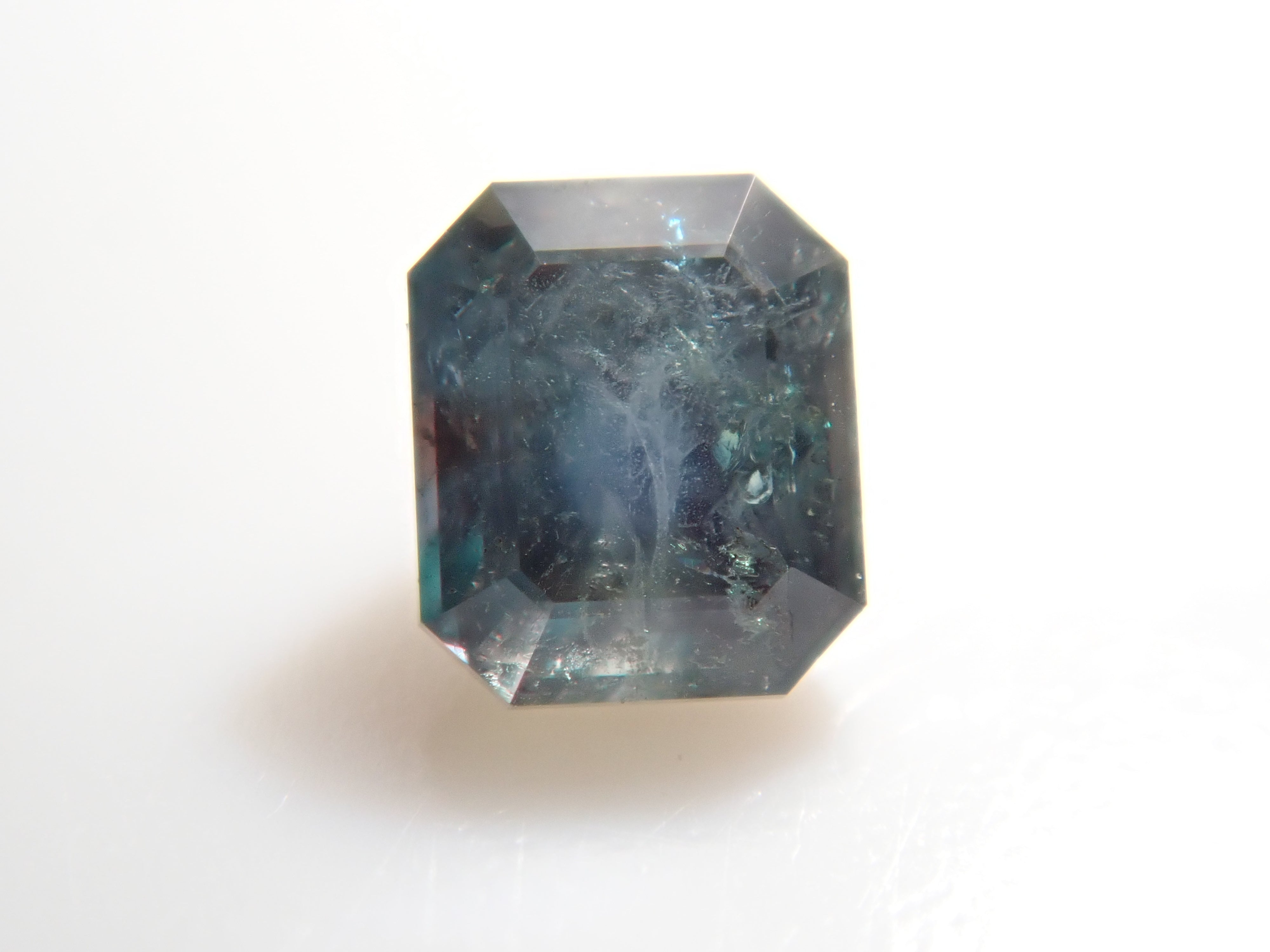 ロシア産アレキサンドライト 0.088ctルース