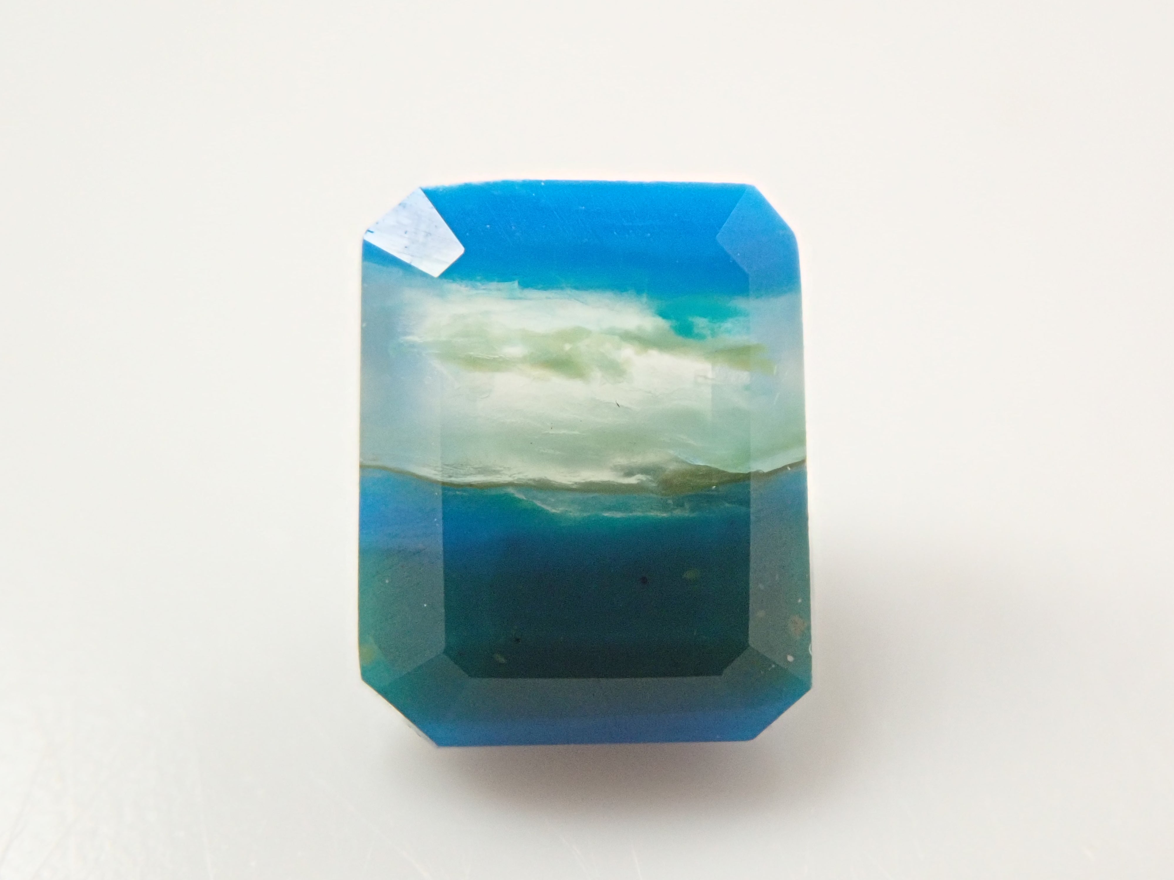 【コレクターズアイテム】ブルーオパール ペルー産ブルーオパール 2.781ctルース