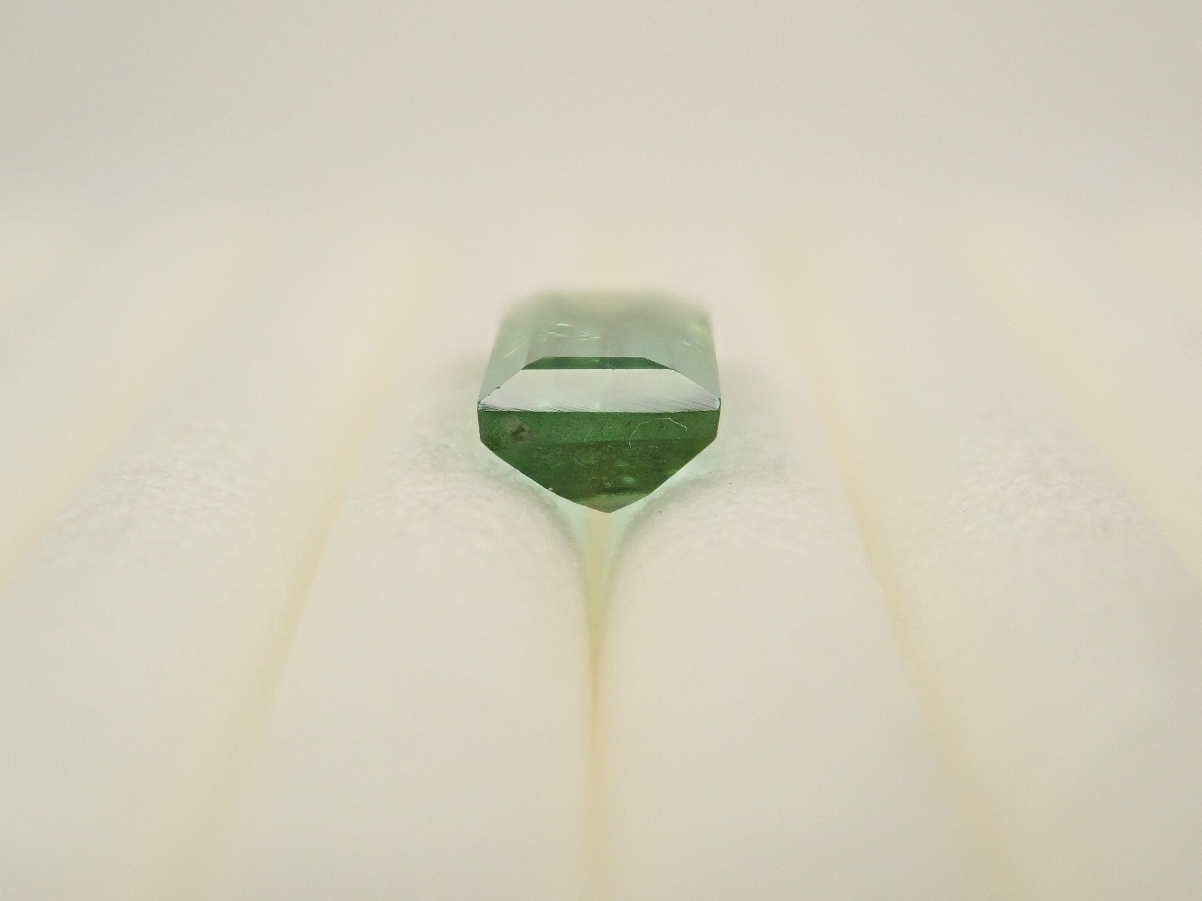 ブラジル産バイカラートルマリン 0.621ctルース