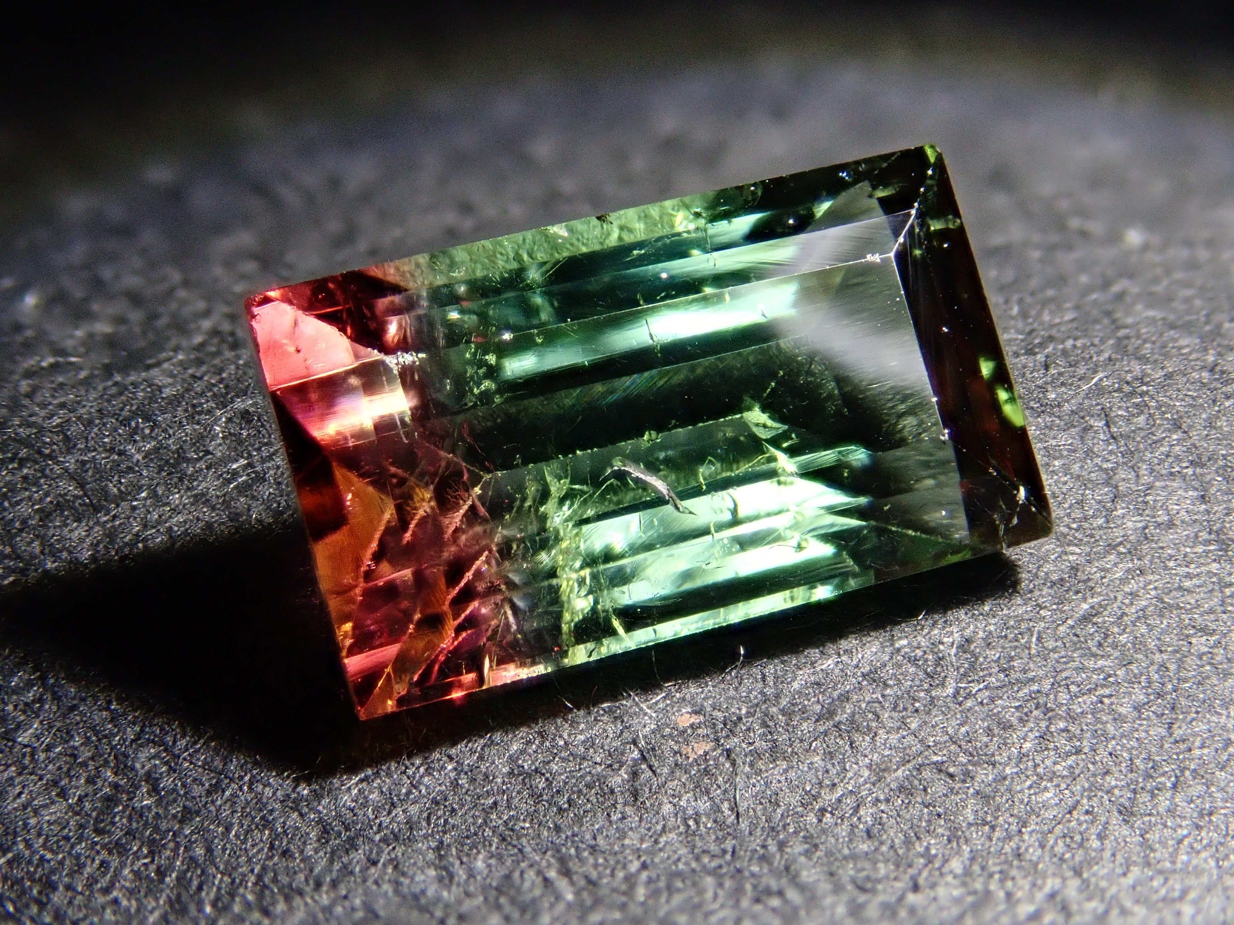 [12560881] Brazilian Bicolor Tourmaline 1.449ct Loose