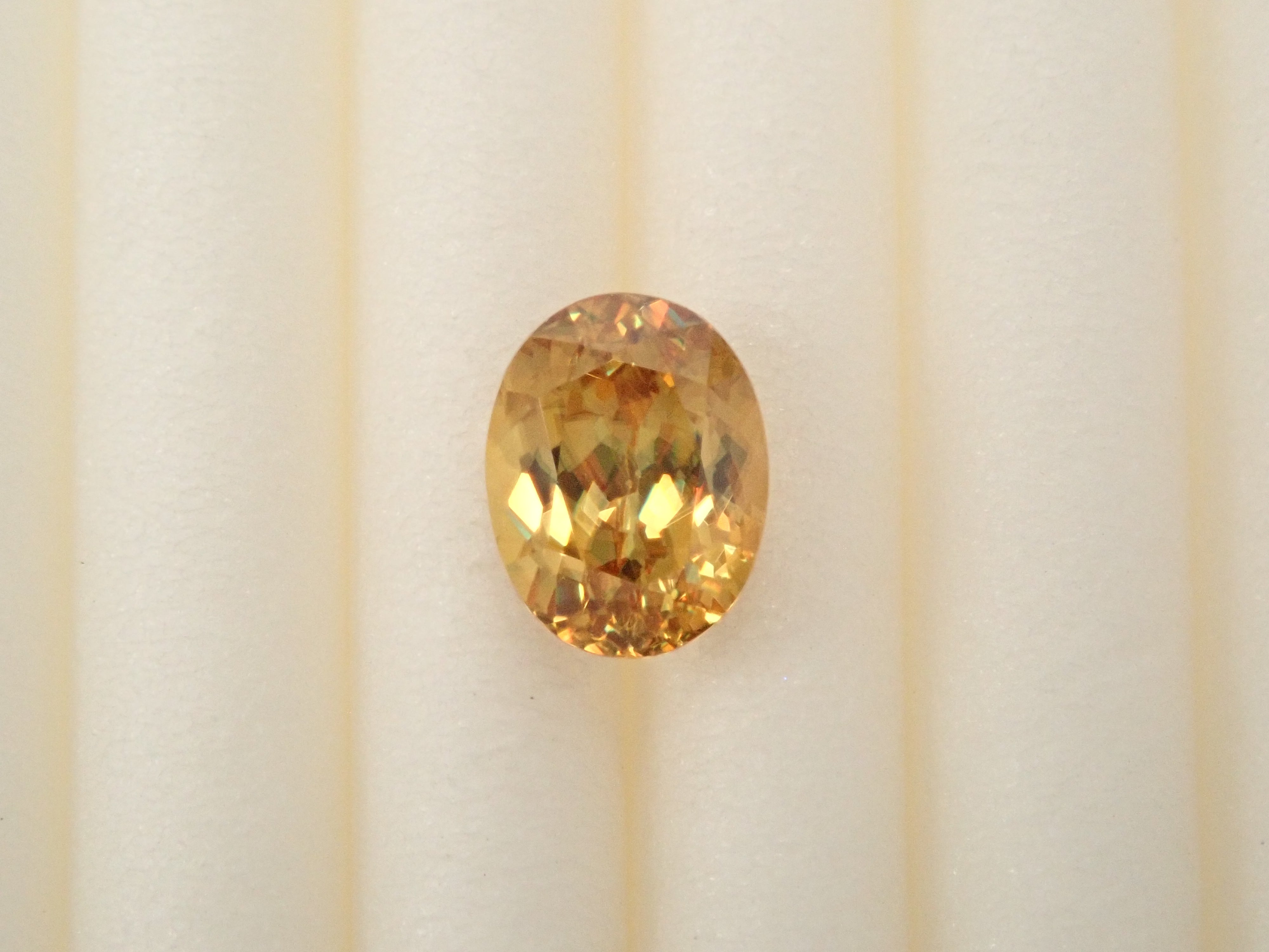 [12560888] Pakistani sphene 0.489ct loose stone