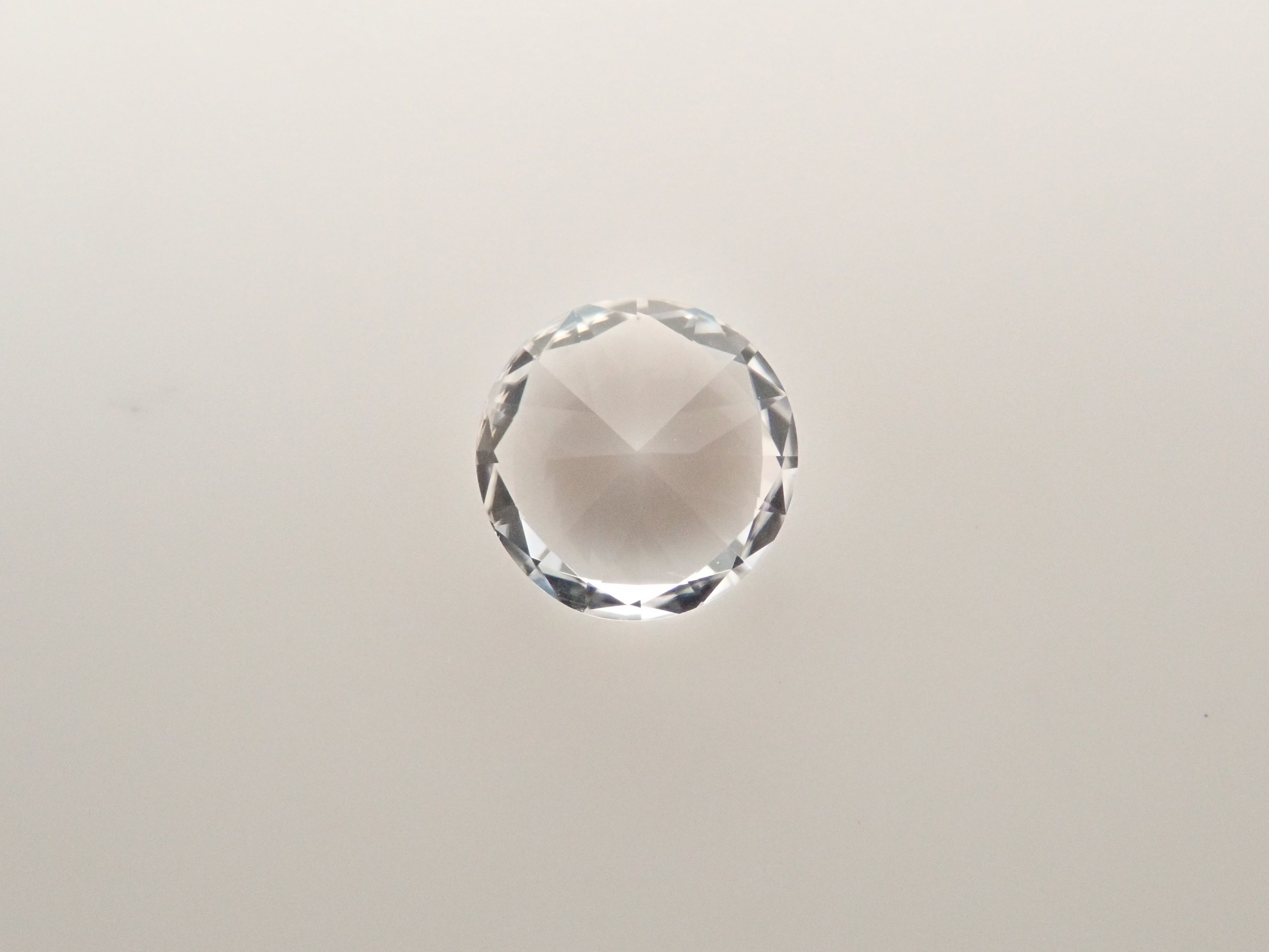 【10/19 22時販売】ロシア産フェナカイト 5.8mm/0.733ctルース