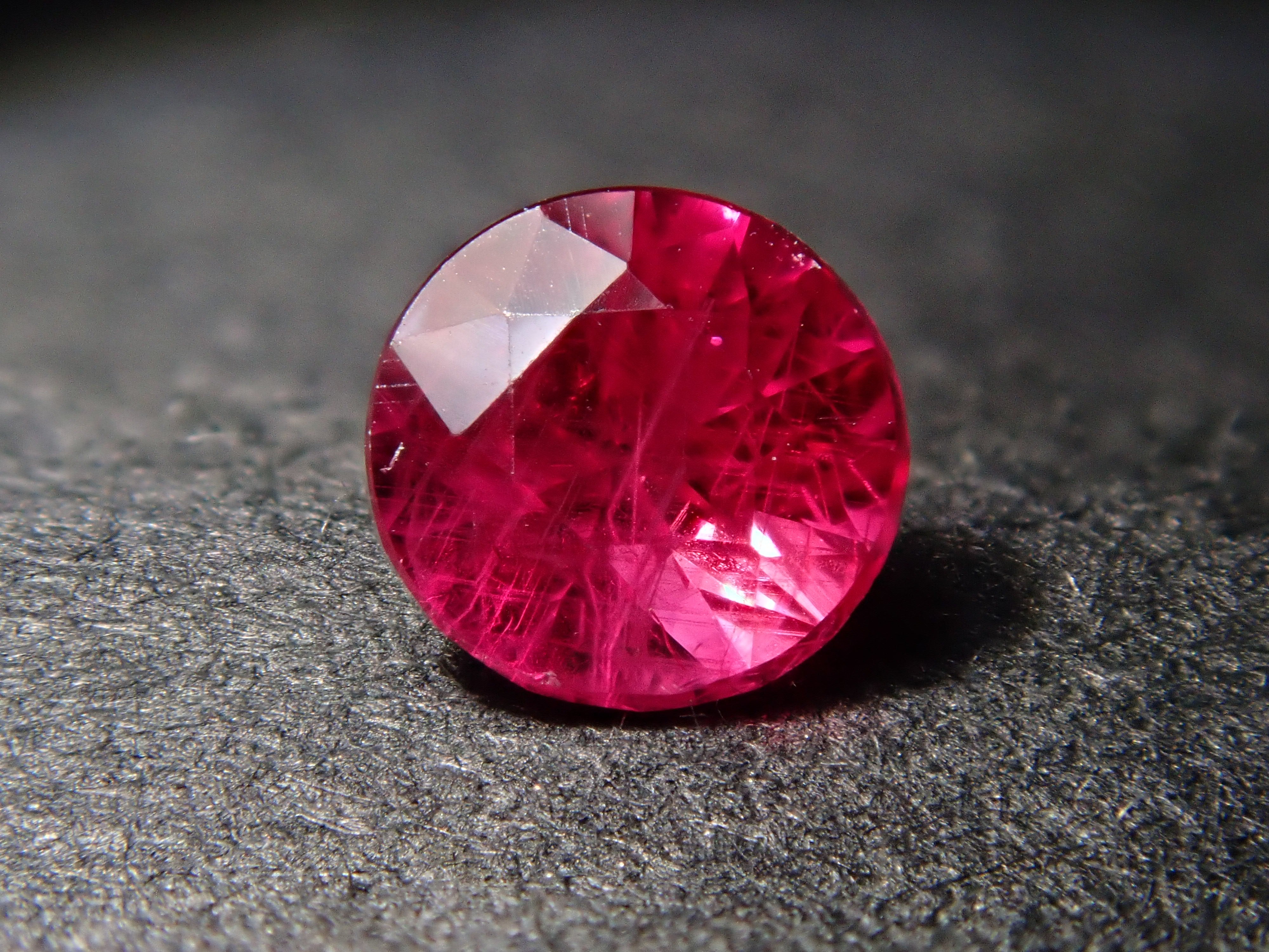 [12560894] Greenland Ruby 0.220ct Loose