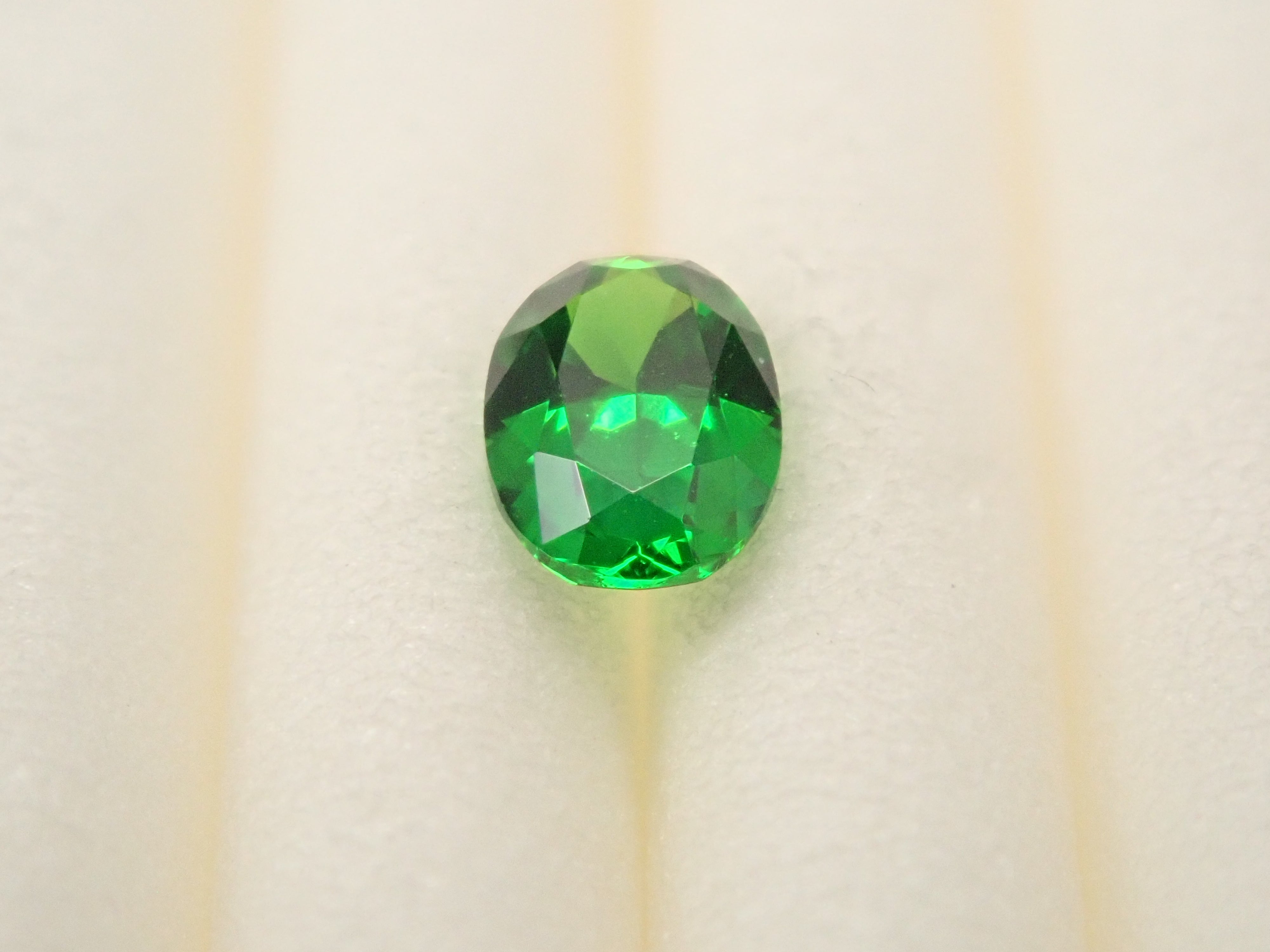 [12560901] 0.192ct loose demantoid garnet from Russia