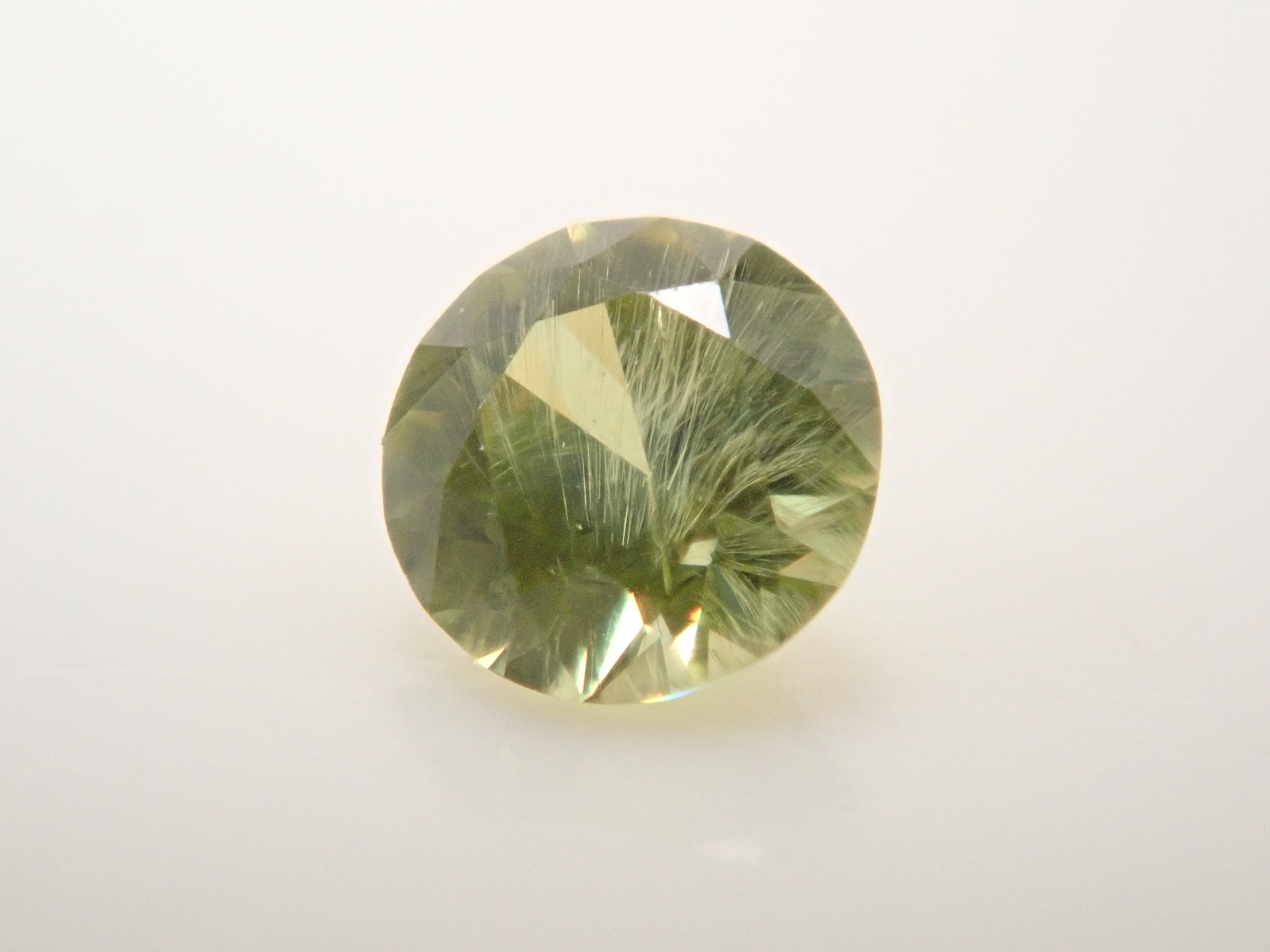 [12560904] Russian Demantoid Garnet (Horsetail) 0.073ct Loose Stone