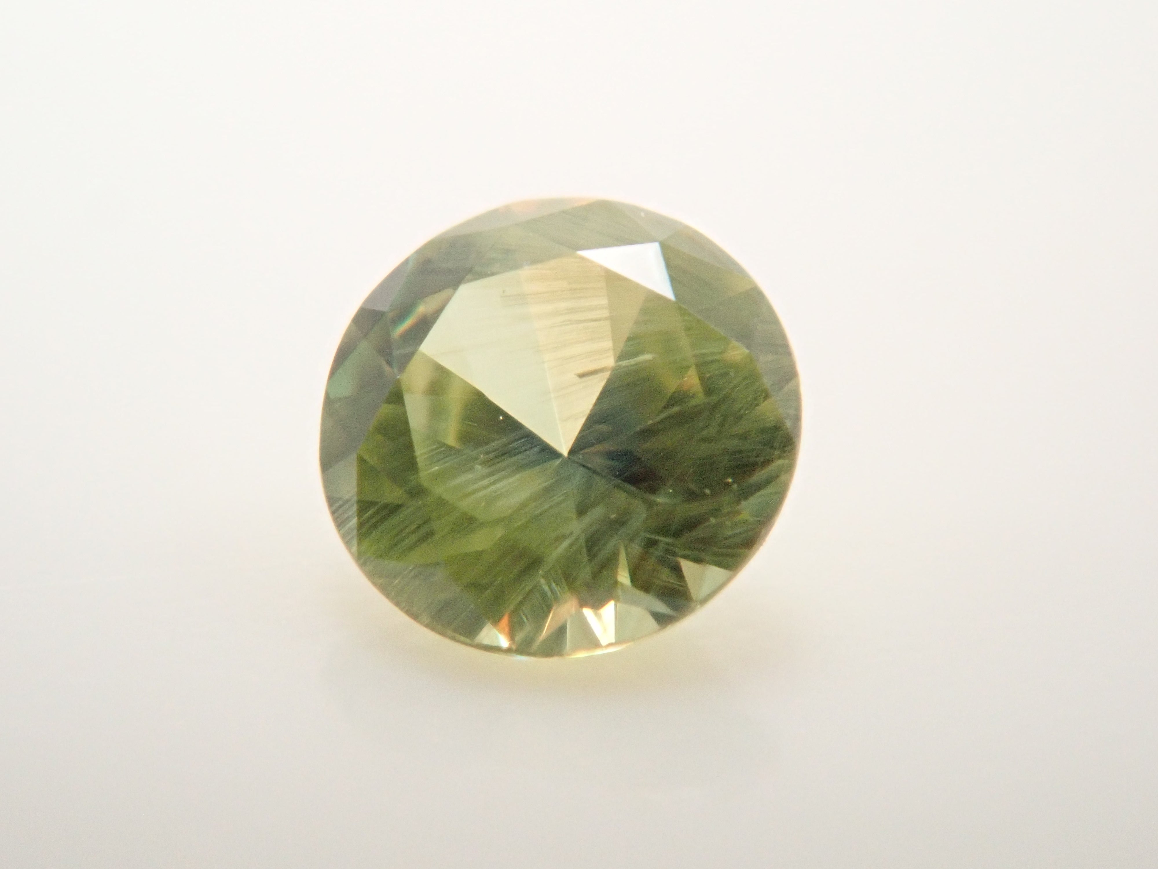 [12560905] Russian Demantoid Garnet (Horsetail) 0.075ct Loose Stone